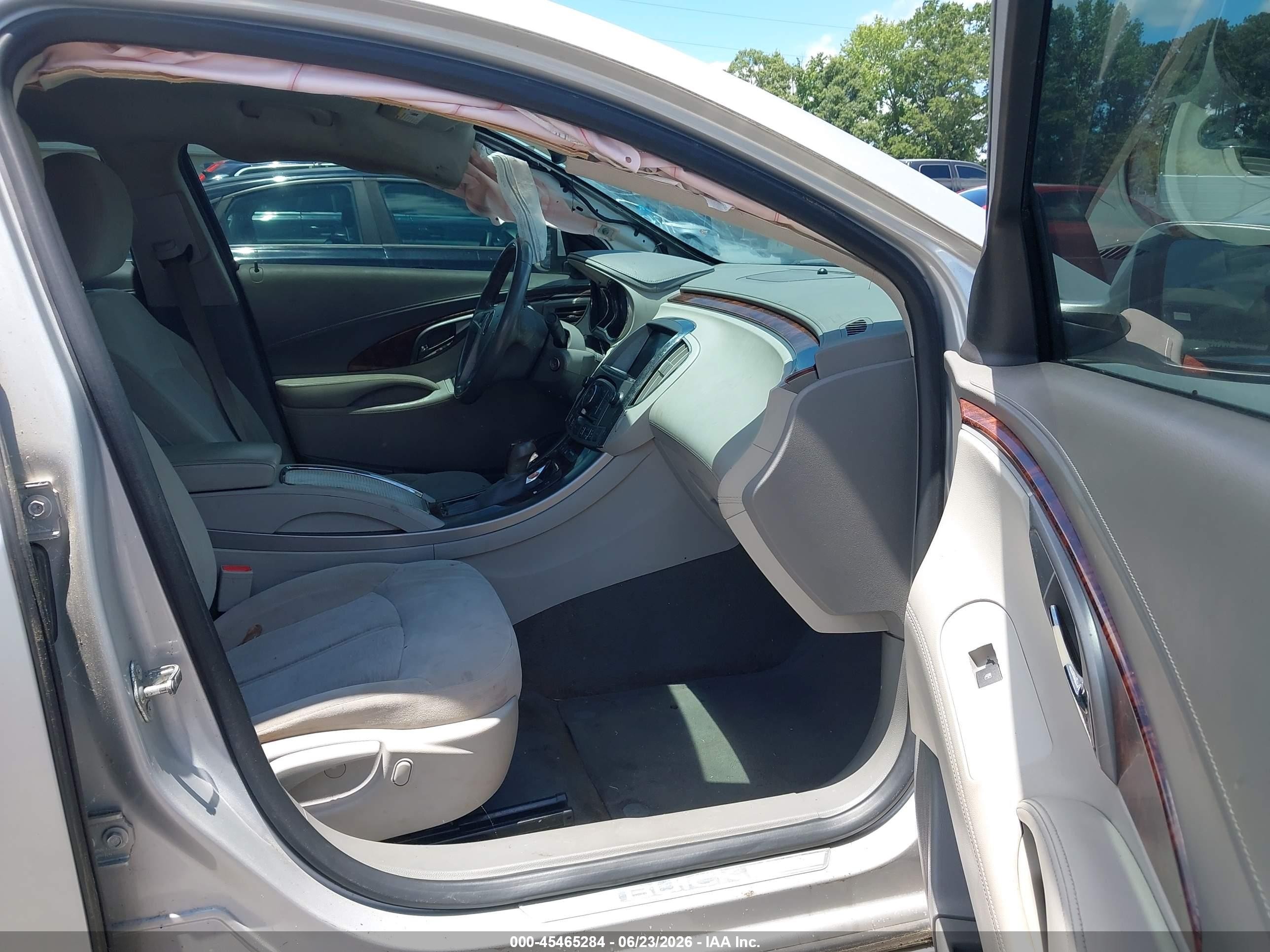 2013 Buick Lacrosse   Silver vin: 1G4GA5ERXDF238114