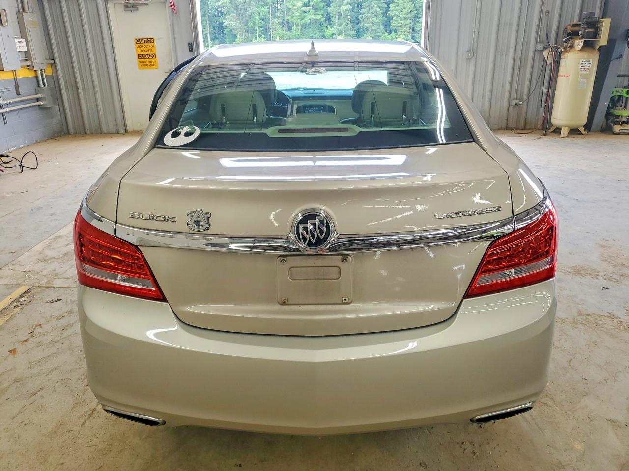 2014 Buick Lacrosse Tan vin: 1G4GA5G35EF198874