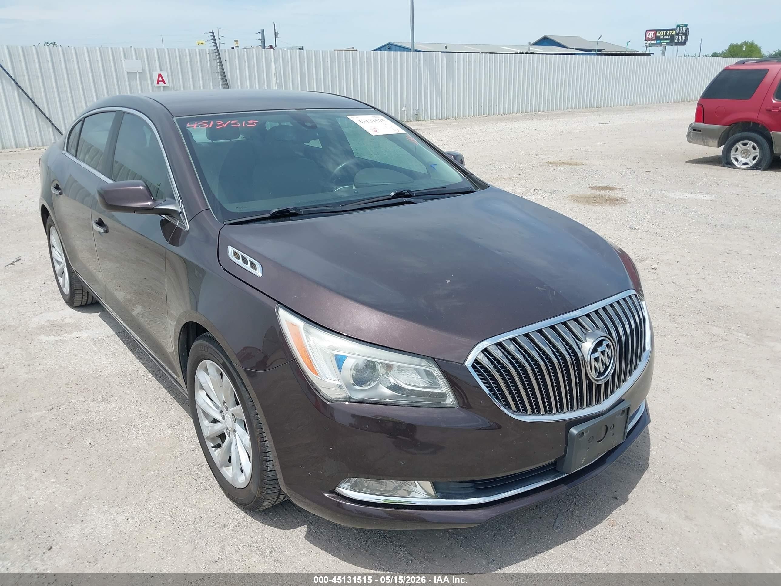 2015 Buick Lacrosse   Brown vin: 1G4GA5G35FF182918