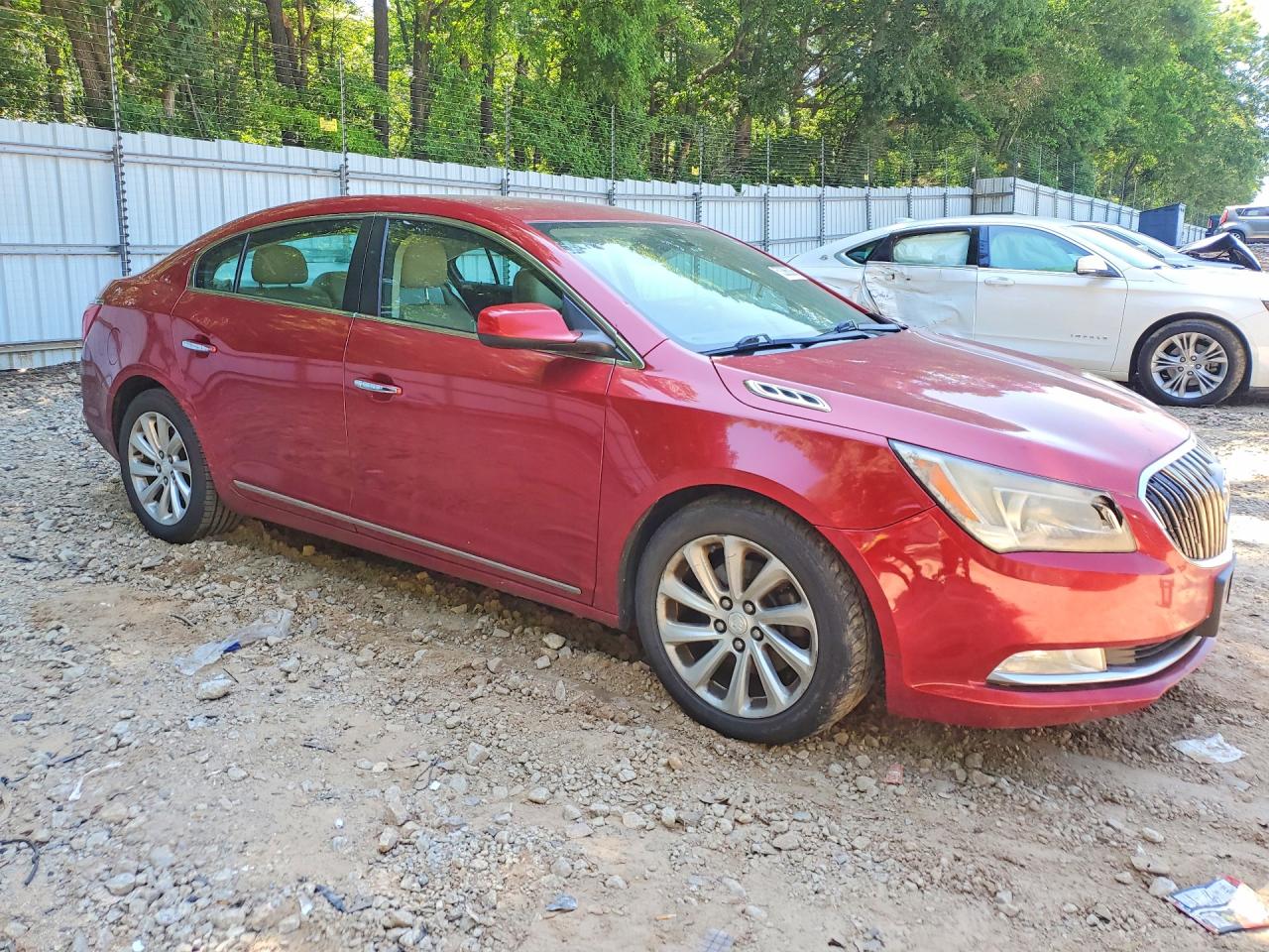 2014 Buick Lacrosse Red vin: 1G4GA5G36EF238279