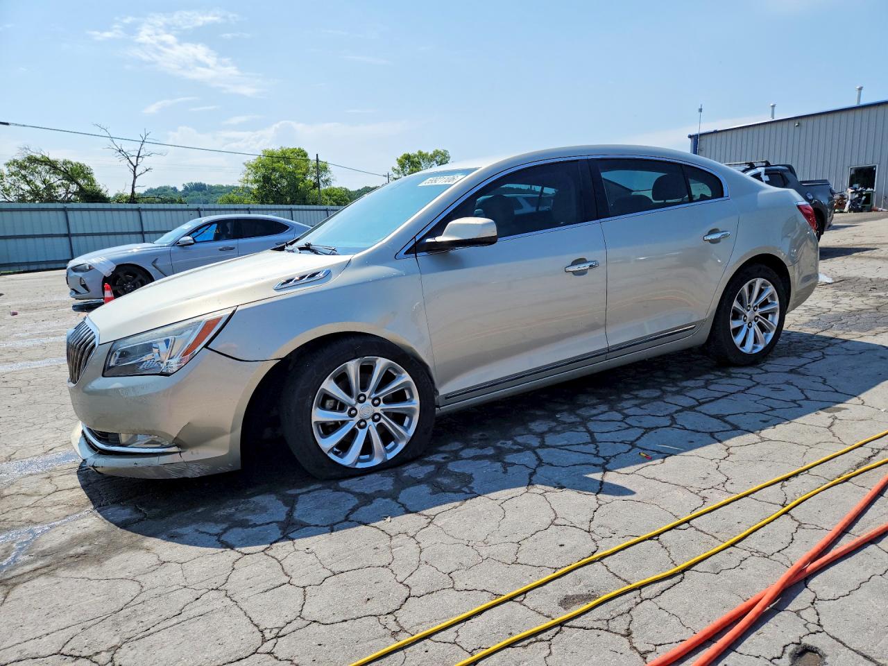 2014 Buick Lacrosse Бежевый vin: 1G4GA5G38EF146817