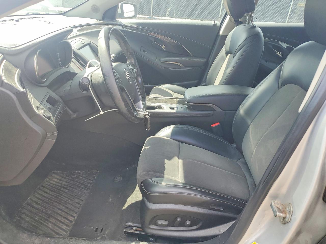 2014 Buick Lacrosse Silver vin: 1G4GA5GR1EF122721