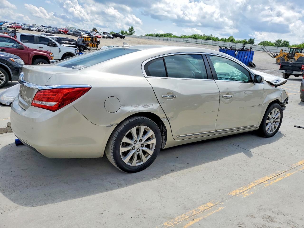 2014 Buick Lacrosse Gold vin: 1G4GA5GR5EF227469