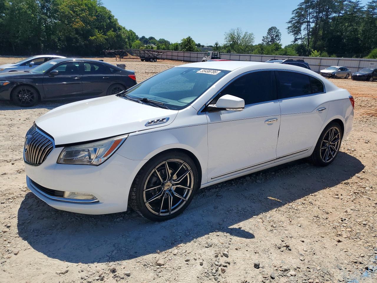 2015 Buick Lacrosse White vin: 1G4GA5GR7FF170595