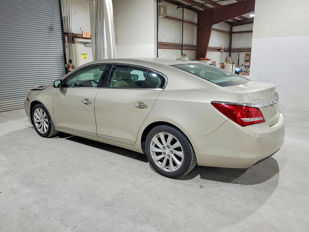 2015 Buick Lacrosse Gold vin: 1G4GA5GR8FF218735