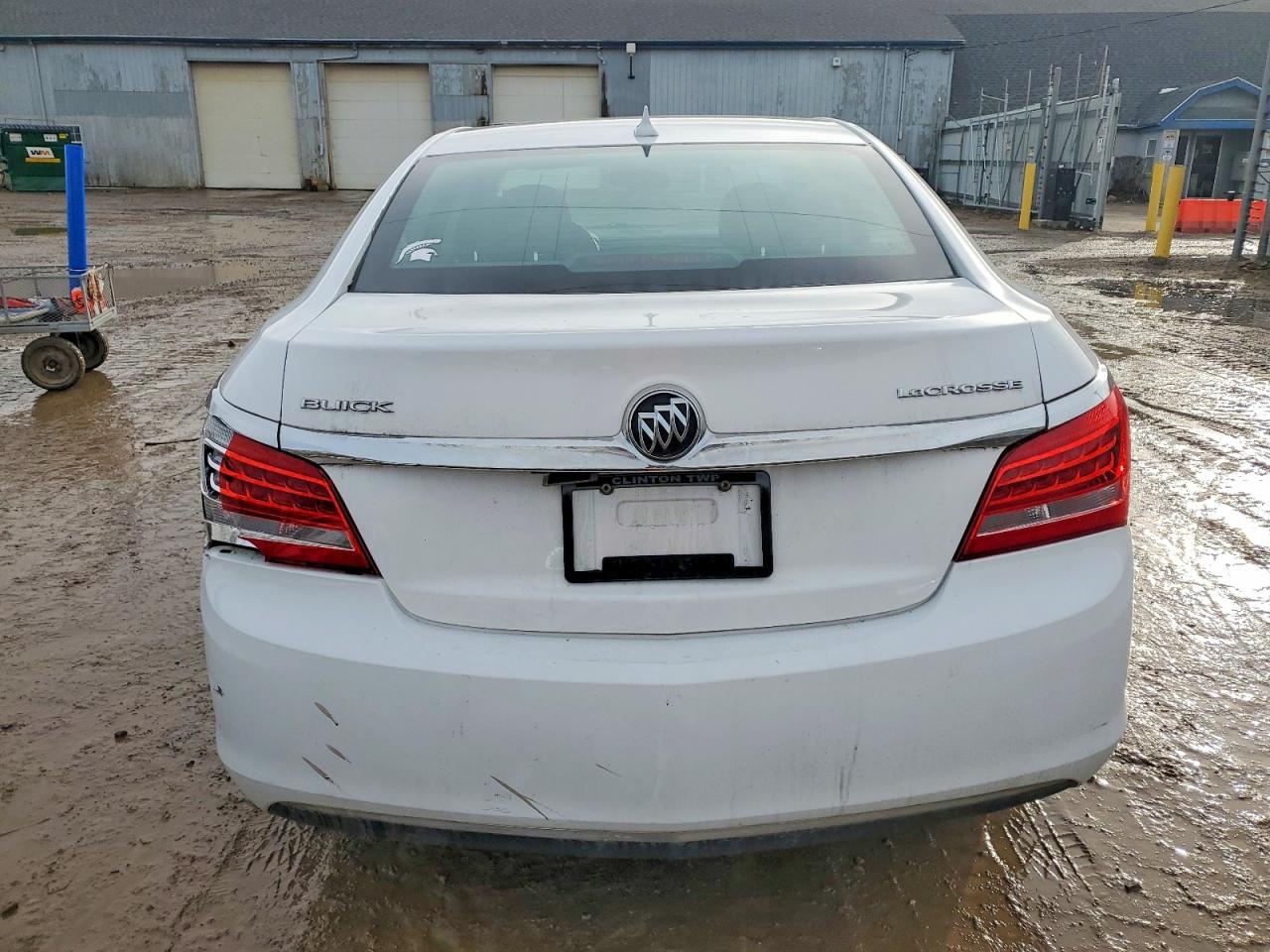 2014 Buick Lacrosse White vin: 1G4GA5GR9EF165185