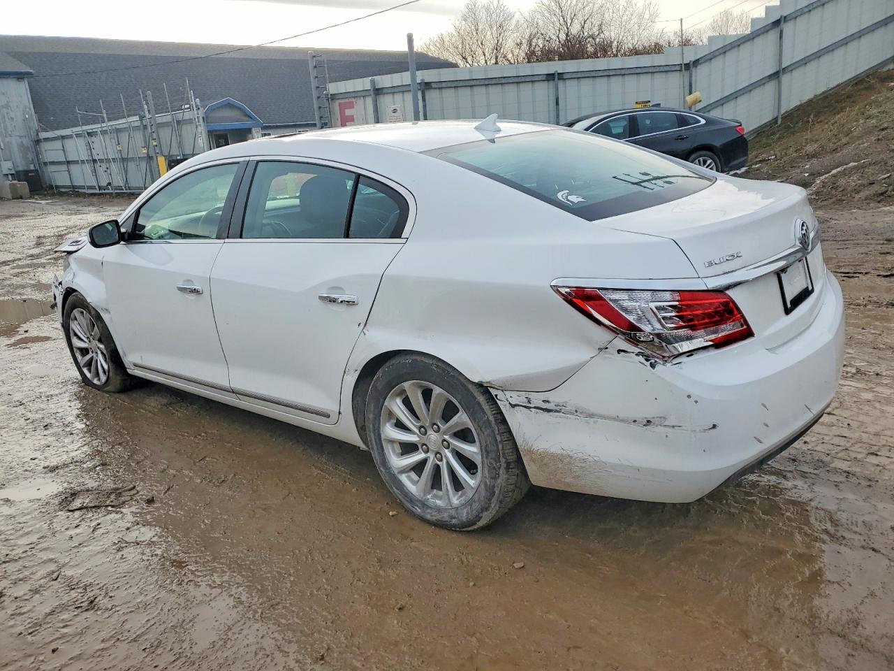 2014 Buick Lacrosse White vin: 1G4GA5GR9EF165185