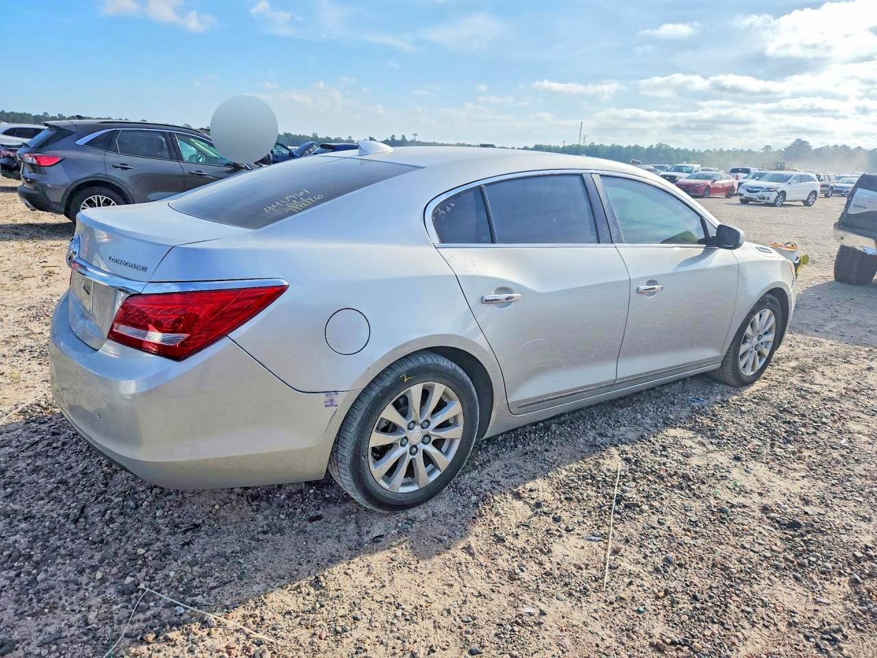 2015 Buick Lacrosse Silver vin: 1G4GA5GRXFF189092
