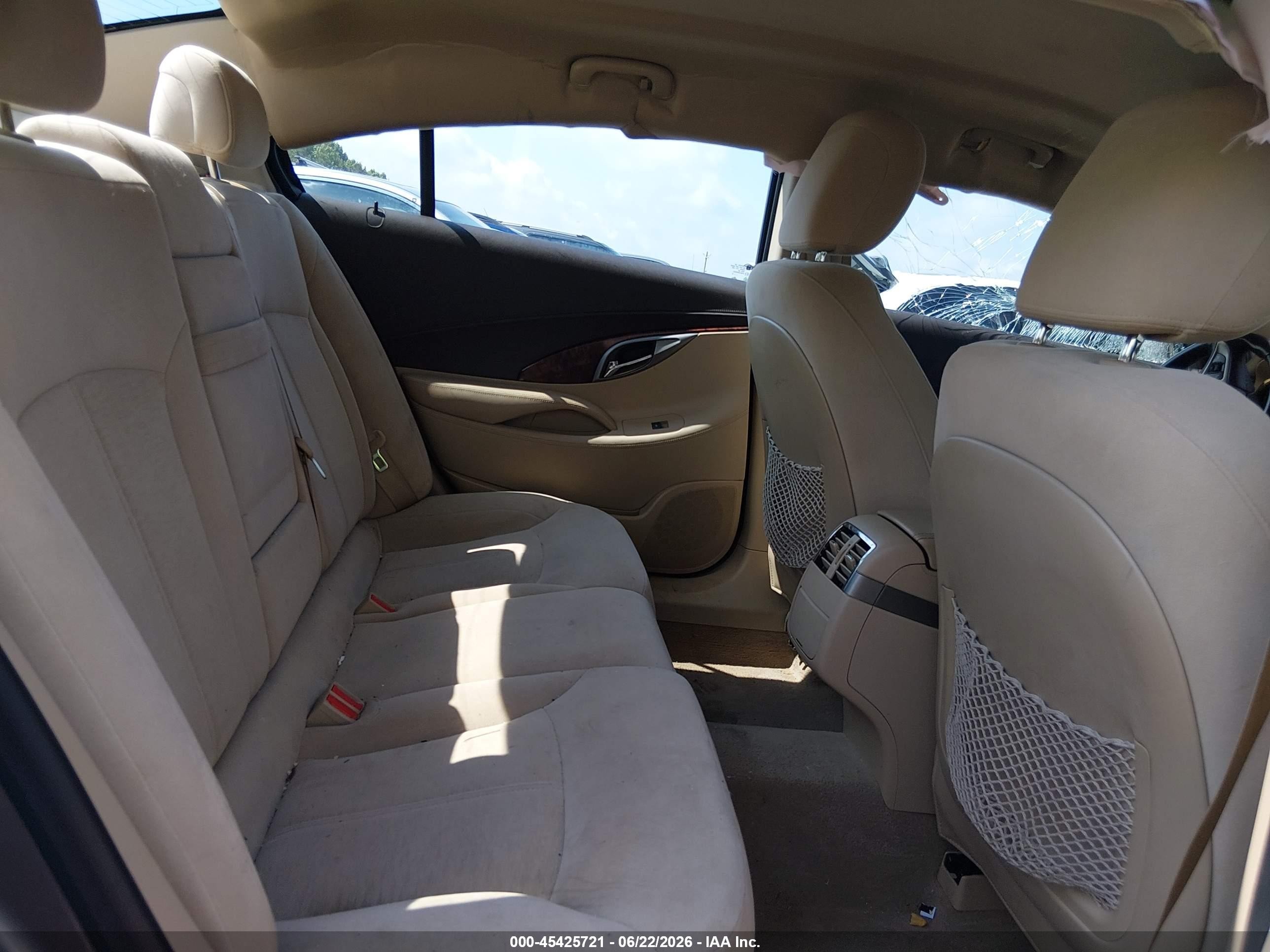 2012 Buick Lacrosse Convenience Group Beige vin: 1G4GB5E36CF339934