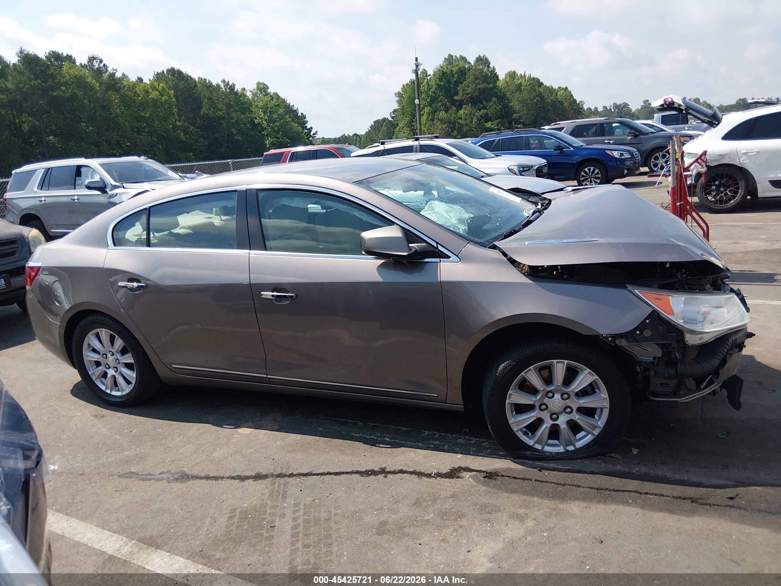 2012 Buick Lacrosse Convenience Group Beige vin: 1G4GB5E36CF339934