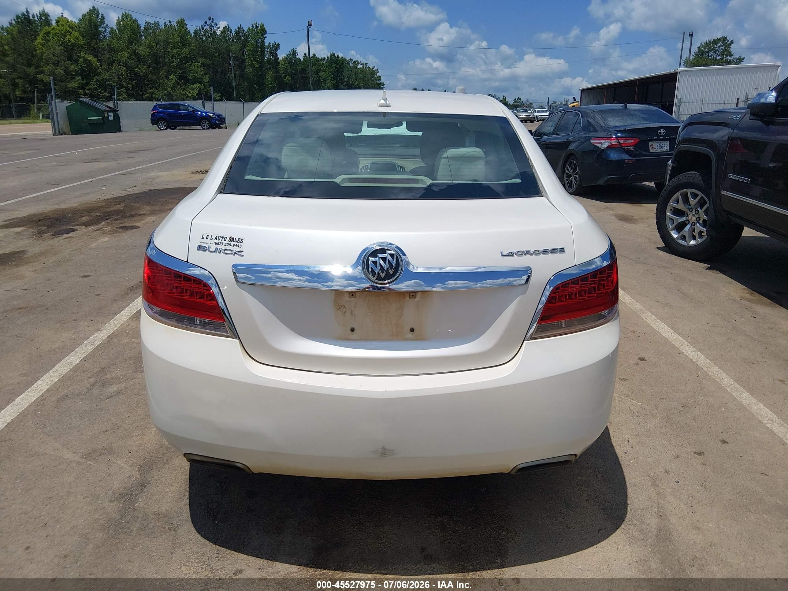 2012 Buick Lacrosse Convenience Group White vin: 1G4GB5E38CF300519