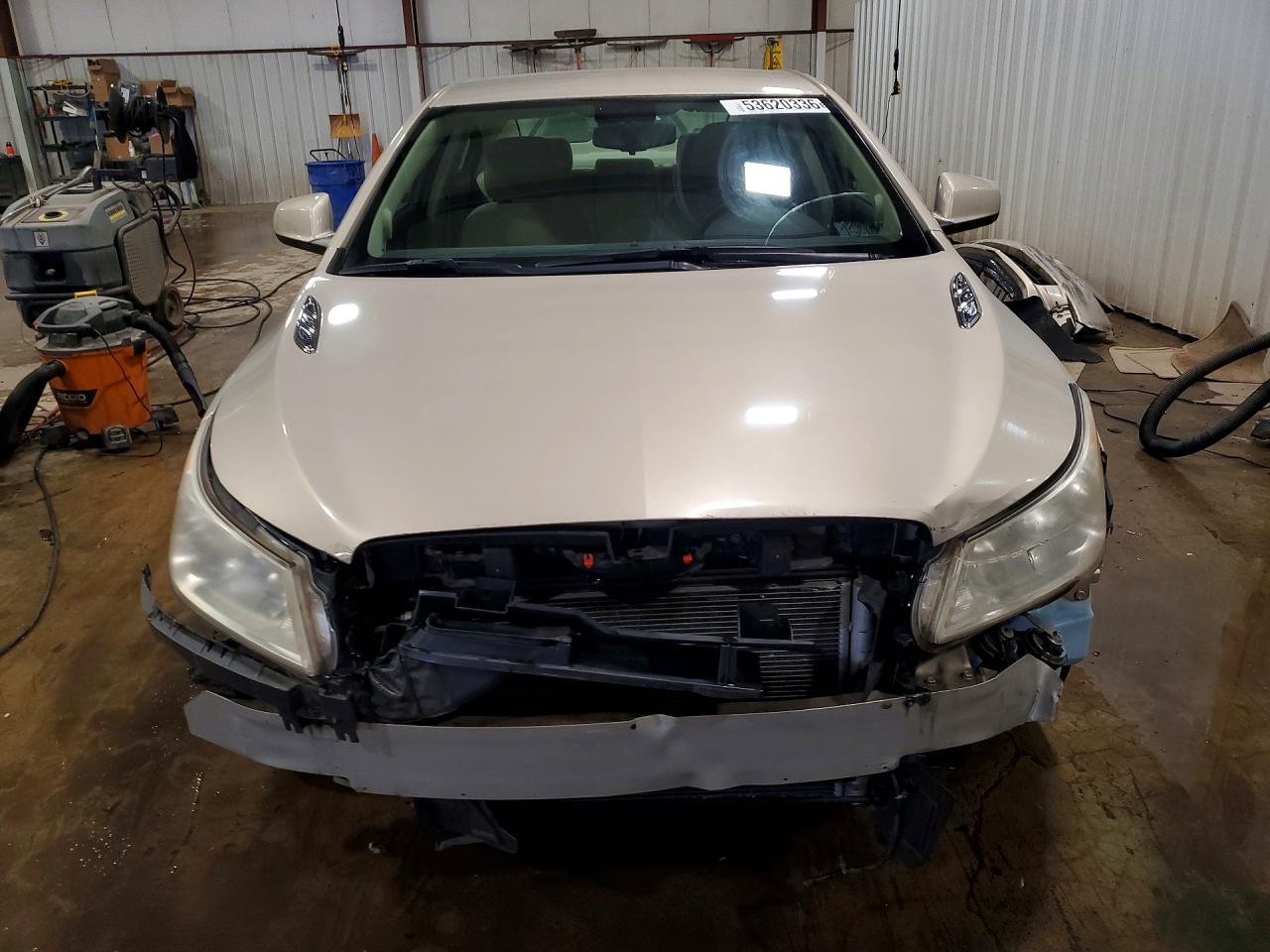 2010 Buick Lacrosse Cx Beige vin: 1G4GB5EG3AF226524