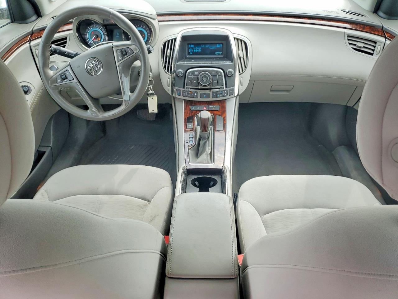 2010 Buick Lacrosse Cx White vin: 1G4GB5EG6AF135263