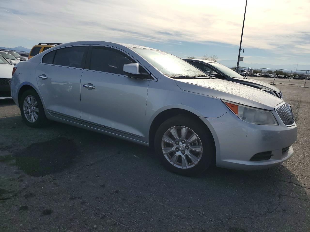 2010 Buick Lacrosse Cx Silver vin: 1G4GB5EG9AF272777
