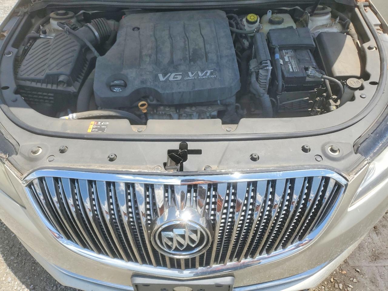 2015 Buick Lacrosse Beige vin: 1G4GB5G30FF287637
