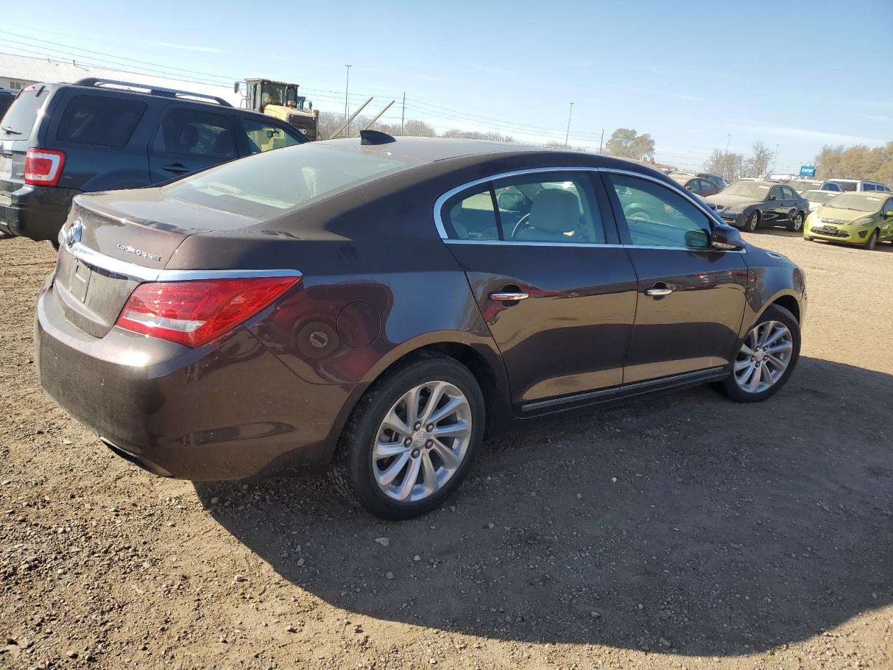 2016 Buick Lacrosse Brown vin: 1G4GB5G30GF223714