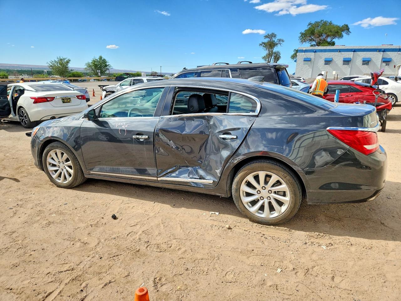 2015 Buick Lacrosse Charcoal vin: 1G4GB5G31FF268398