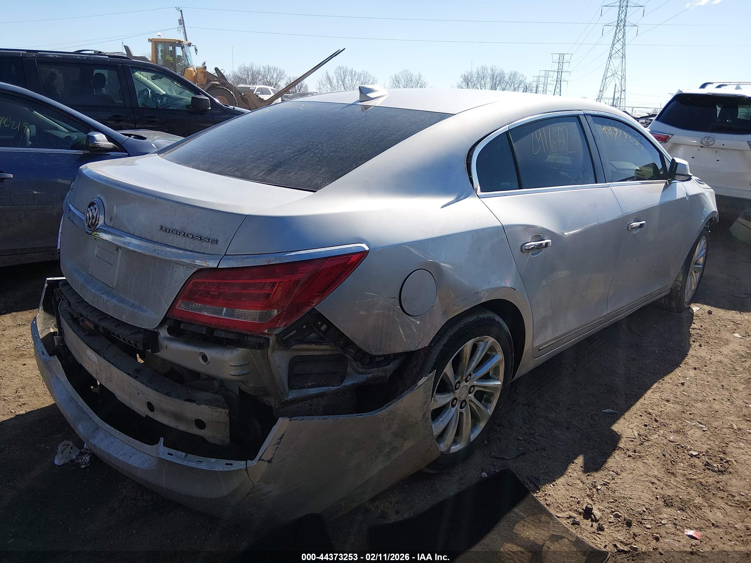 2015 Buick Lacrosse Leather Silver vin: 1G4GB5G31FF291602