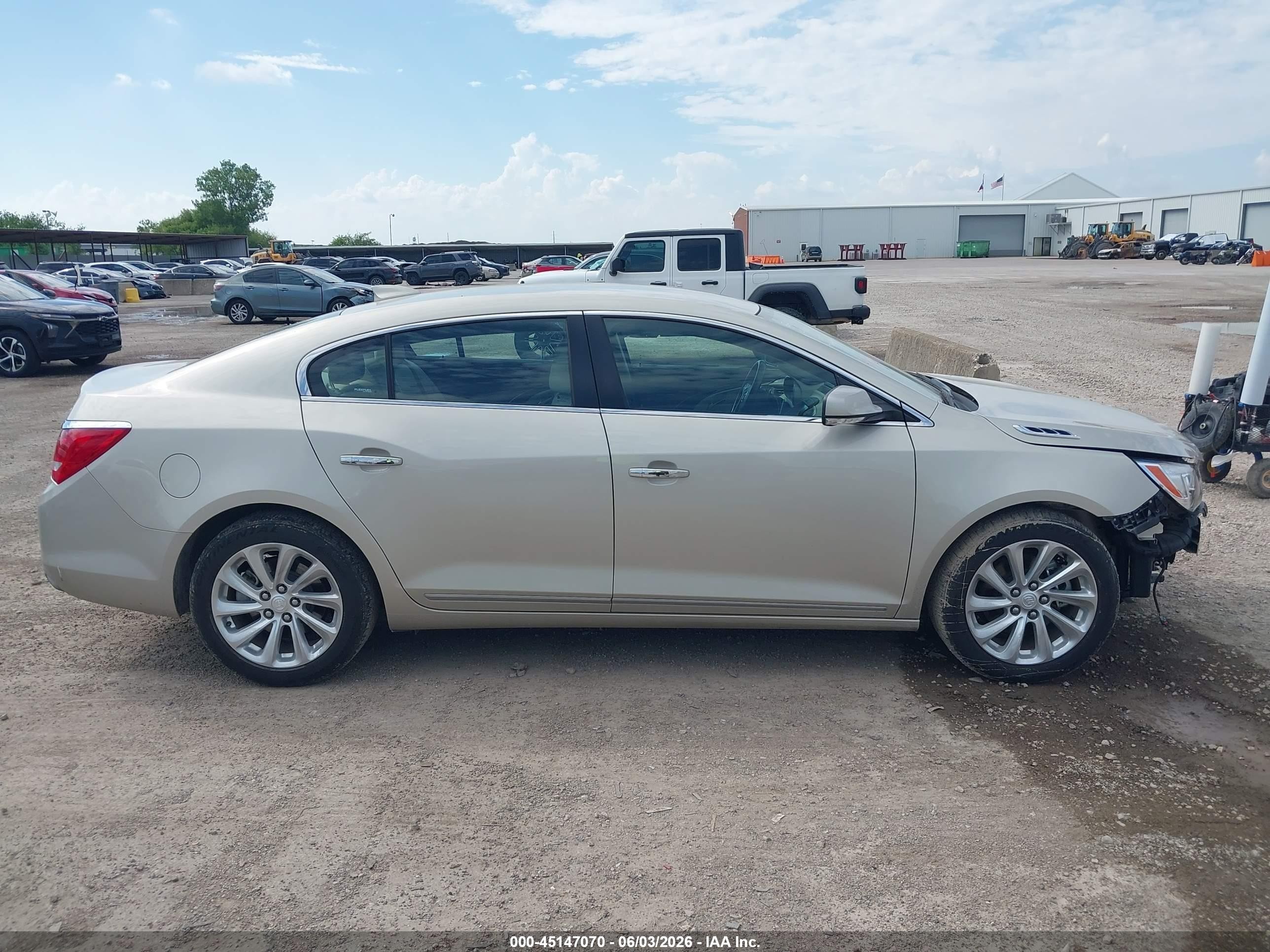 2015 Buick Lacrosse Leather Tan vin: 1G4GB5G31FF326655