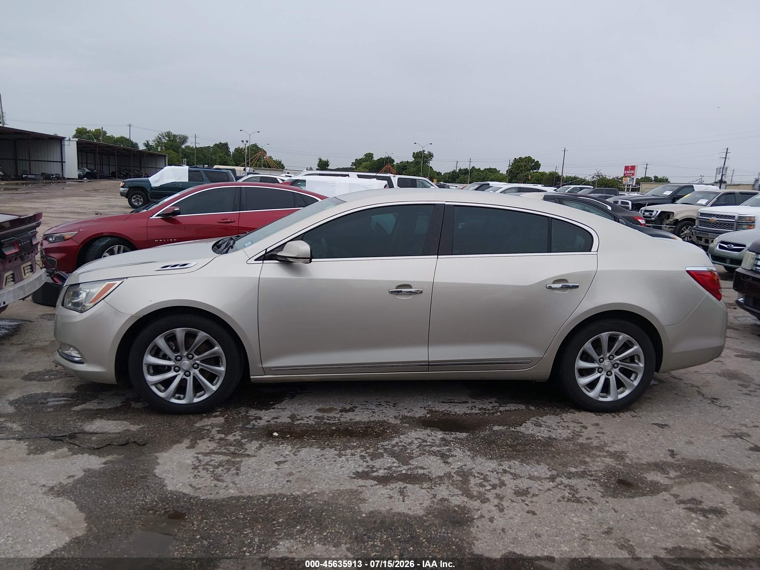 2015 Buick Lacrosse Leather Beige vin: 1G4GB5G31FF348915