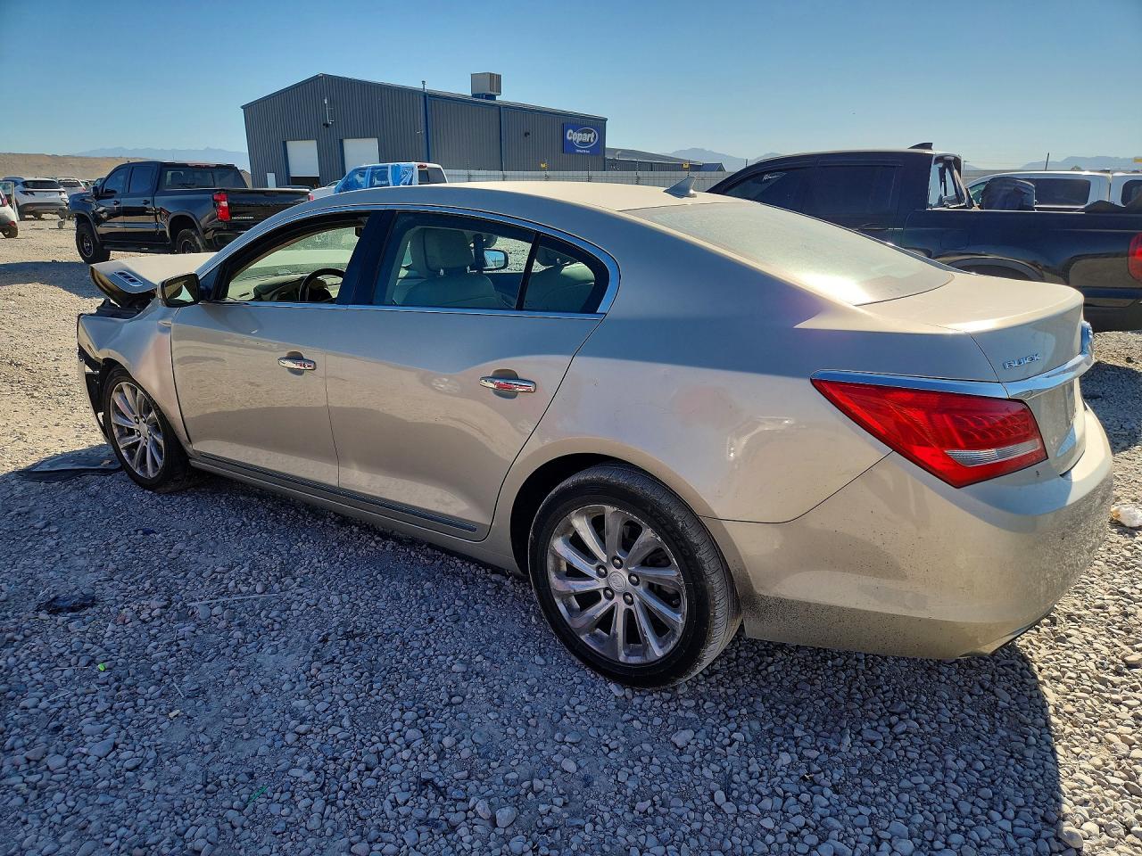 2014 Buick Lacrosse Beige vin: 1G4GB5G32EF248353