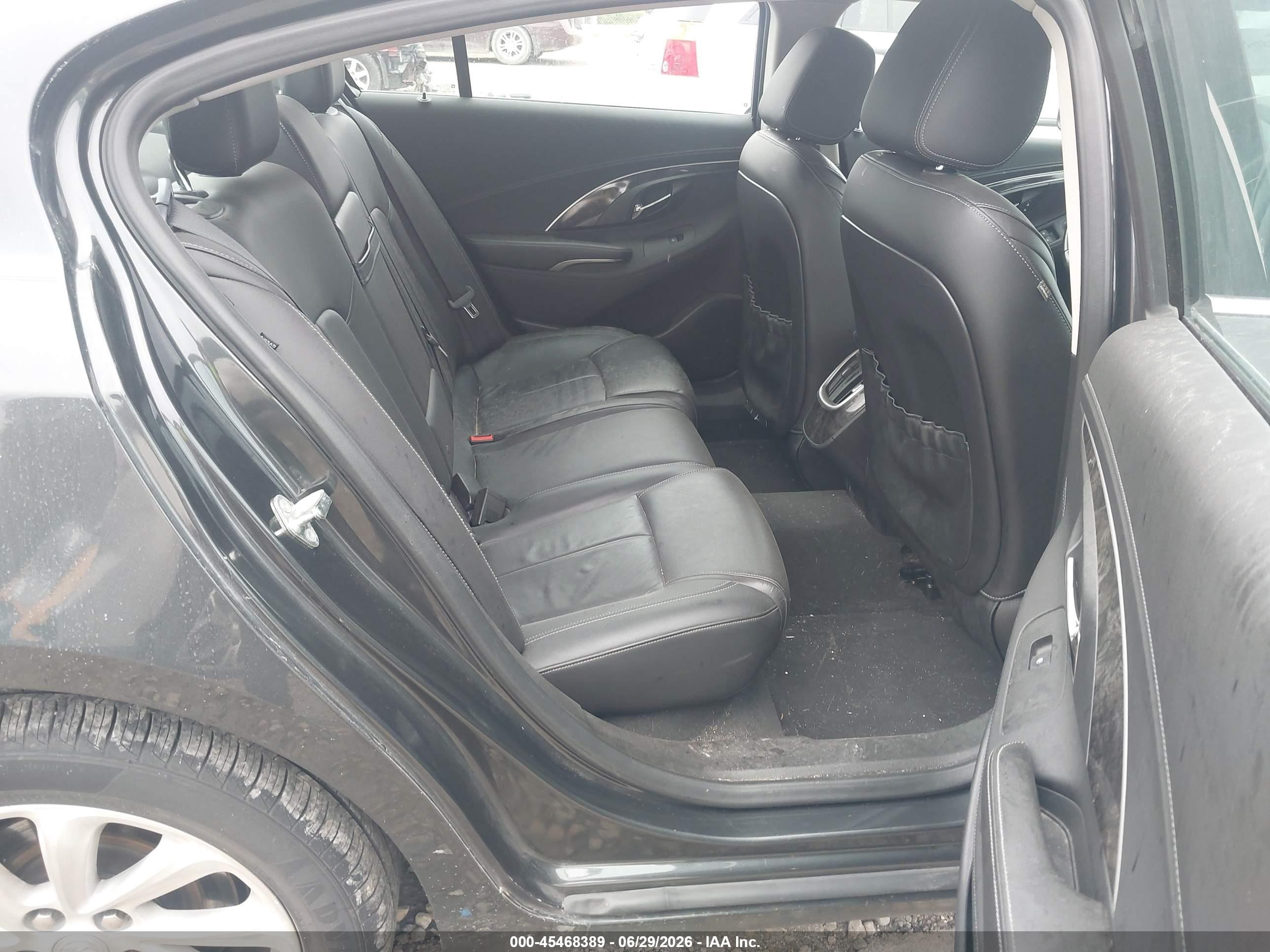 2015 Buick Lacrosse Leather Gray vin: 1G4GB5G32FF136038
