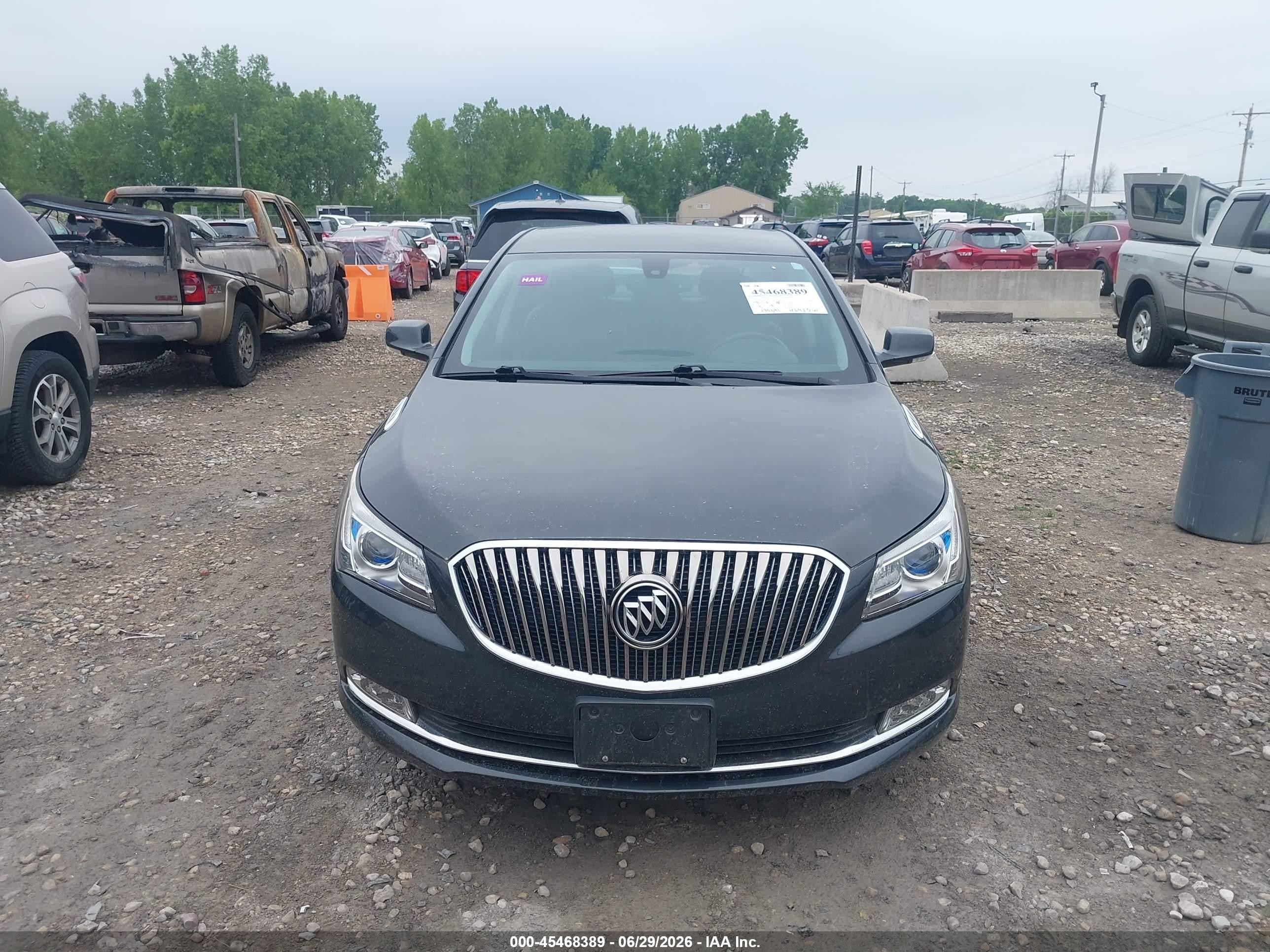 2015 Buick Lacrosse Leather Gray vin: 1G4GB5G32FF136038