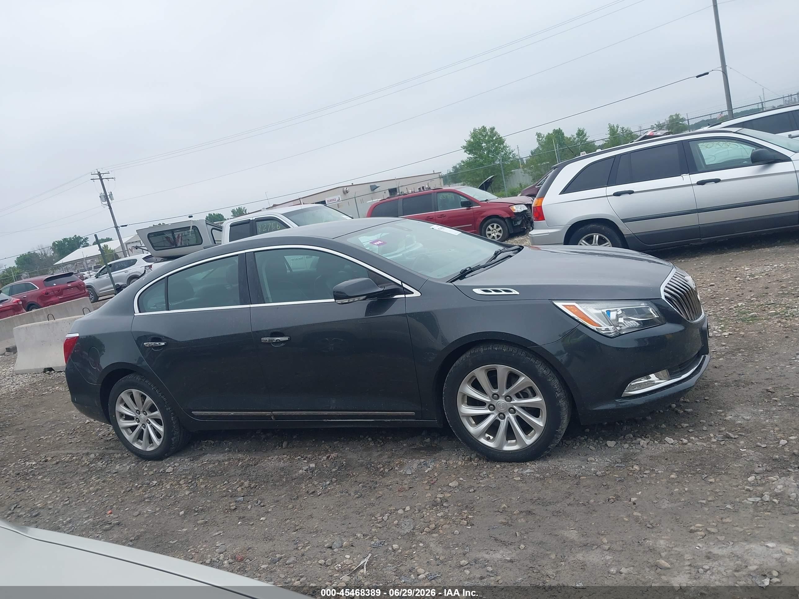 2015 Buick Lacrosse Leather Gray vin: 1G4GB5G32FF136038