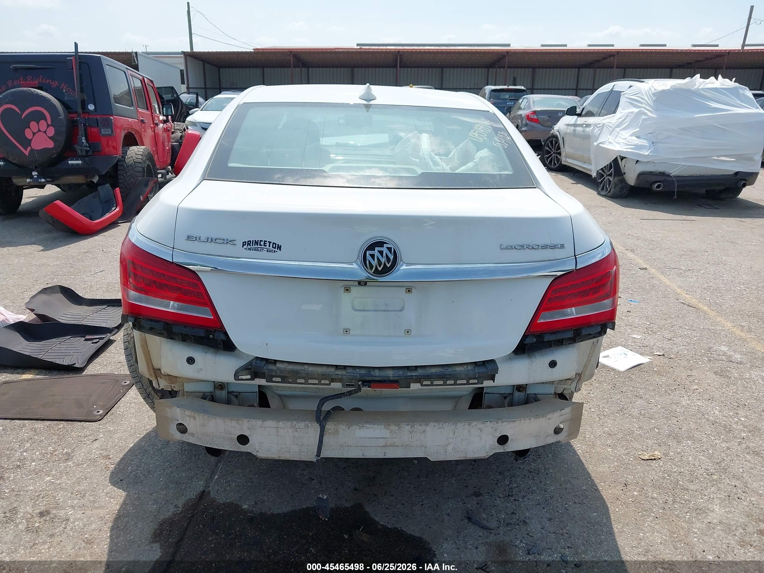 2015 Buick Lacrosse   White vin: 1G4GB5G32FF166995
