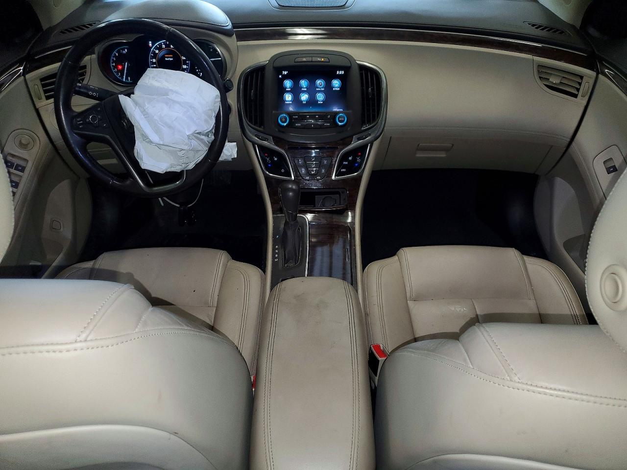 2015 Buick Lacrosse Gold vin: 1G4GB5G32FF320573