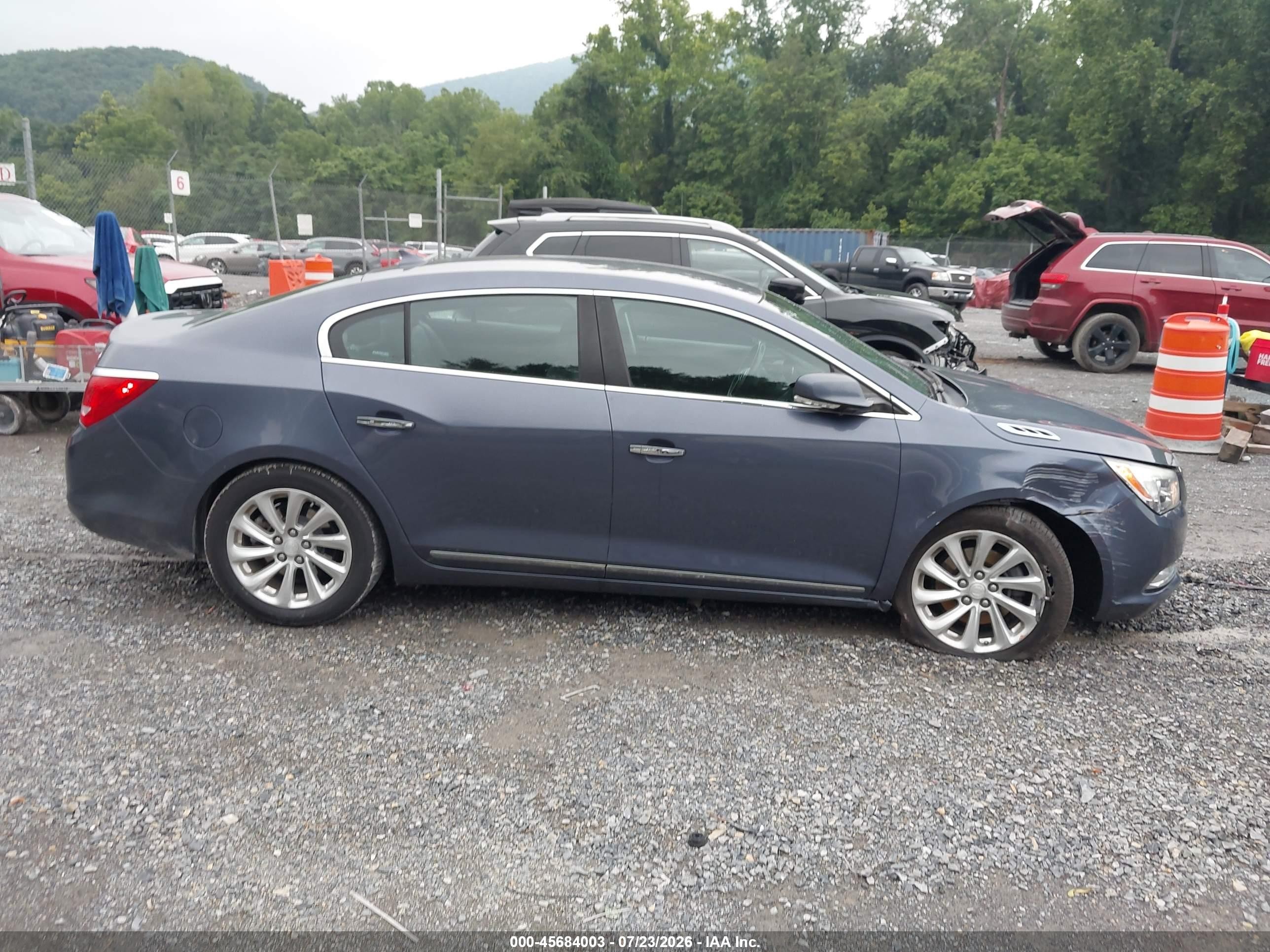 2014 Buick Lacrosse Leather Group Blue vin: 1G4GB5G33EF112815
