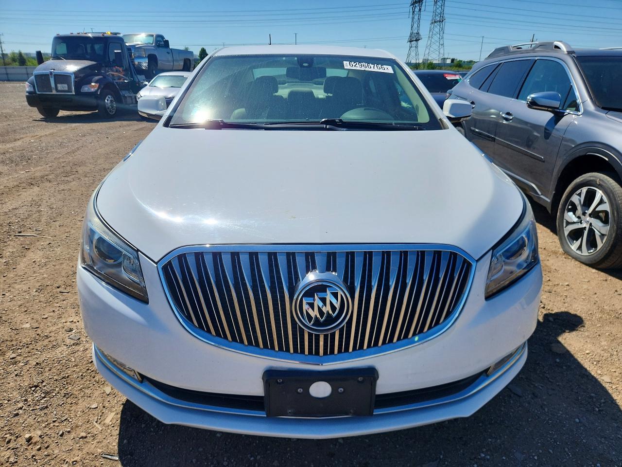 2015 Buick Lacrosse White vin: 1G4GB5G33FF143922