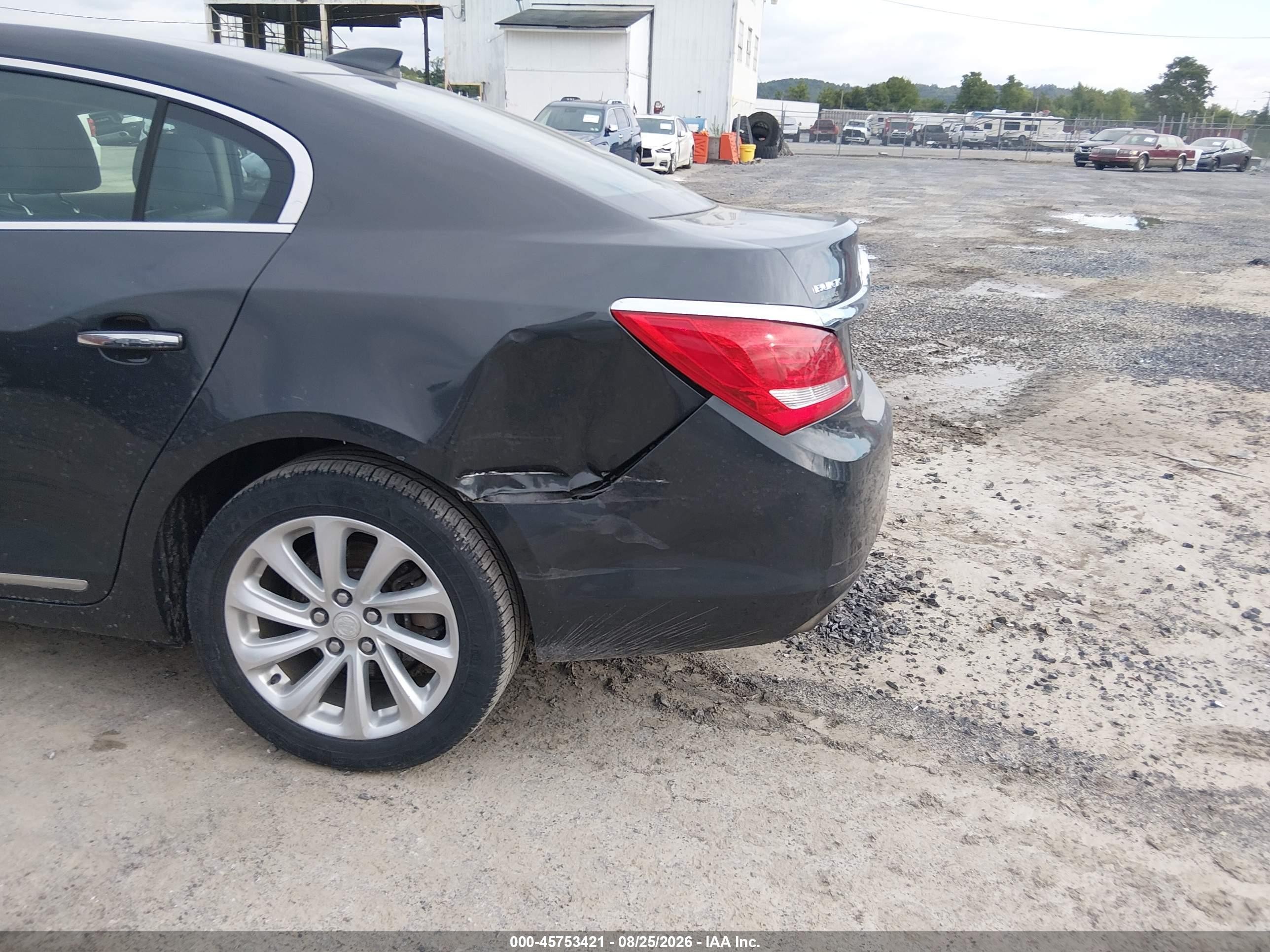 2015 Buick Lacrosse Leather Gray vin: 1G4GB5G33FF182364