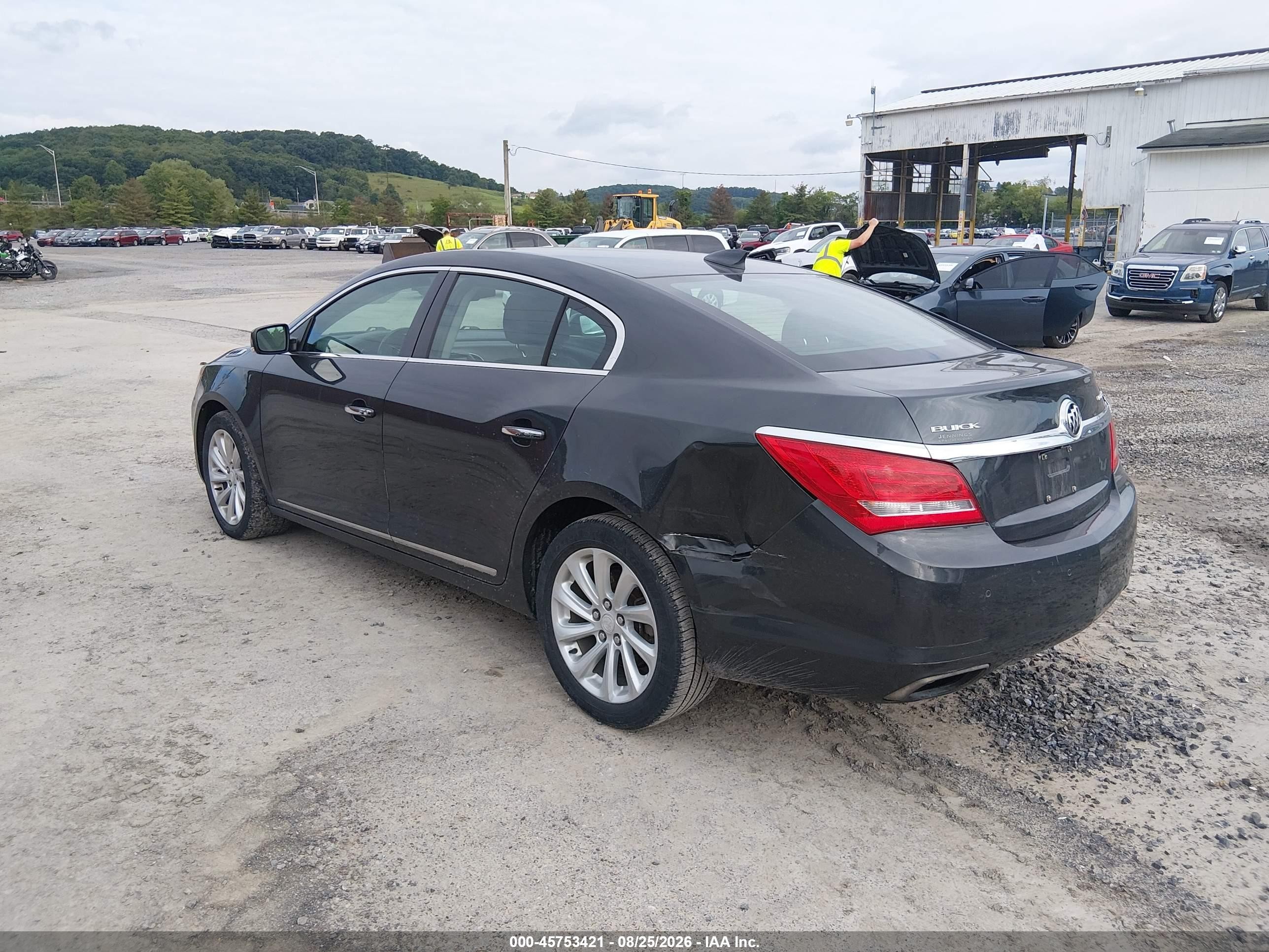 2015 Buick Lacrosse Leather Gray vin: 1G4GB5G33FF182364