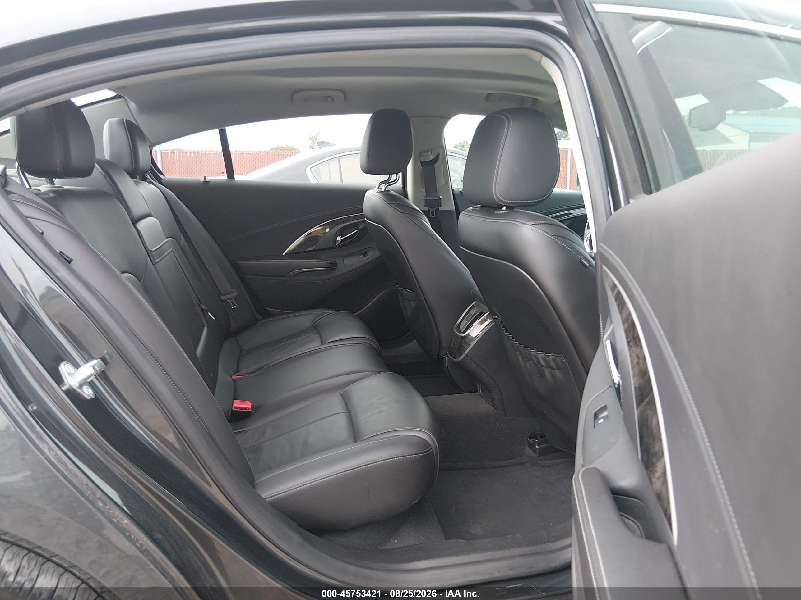 2015 Buick Lacrosse Leather Gray vin: 1G4GB5G33FF182364