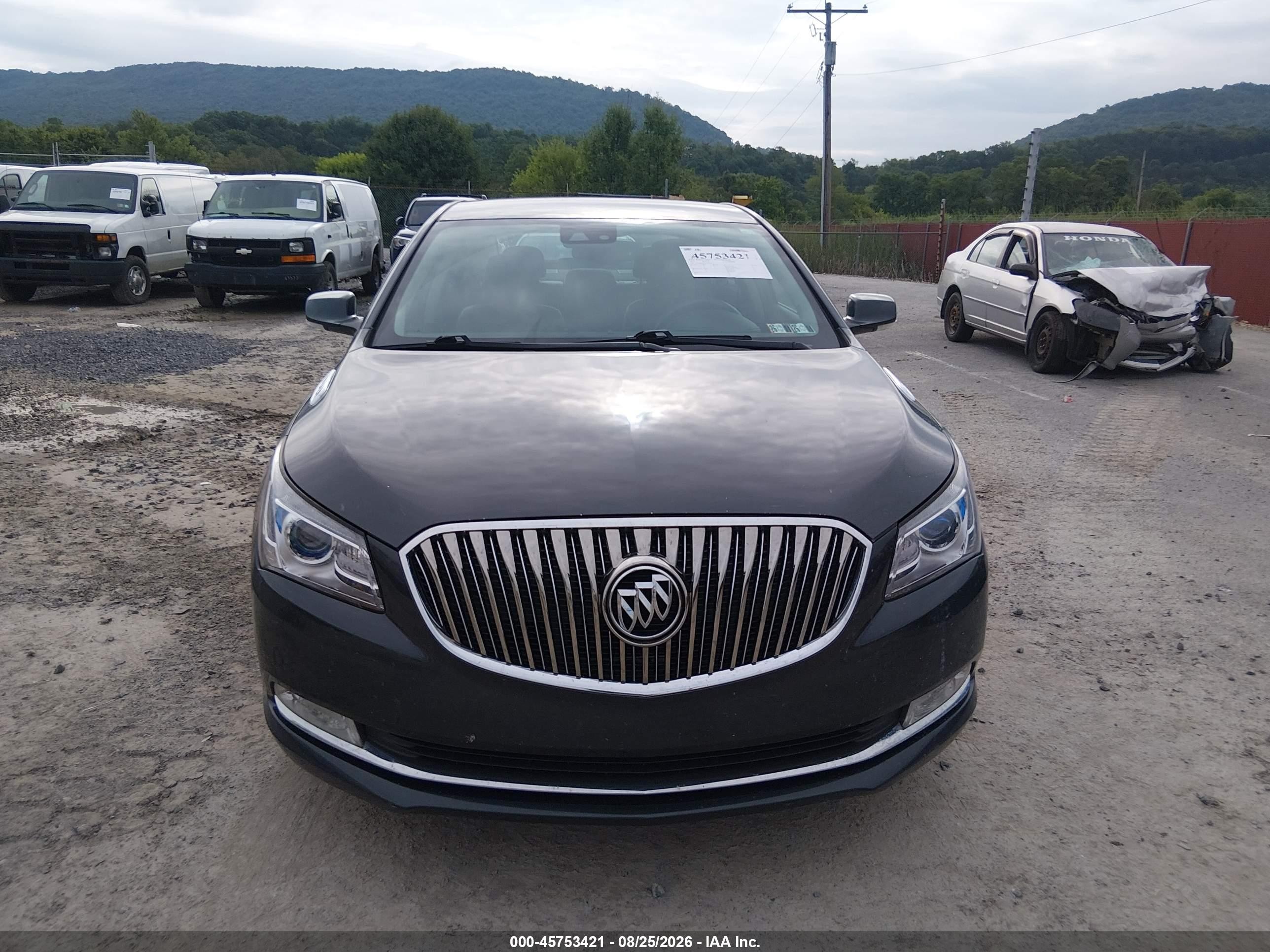 2015 Buick Lacrosse Leather Gray vin: 1G4GB5G33FF182364