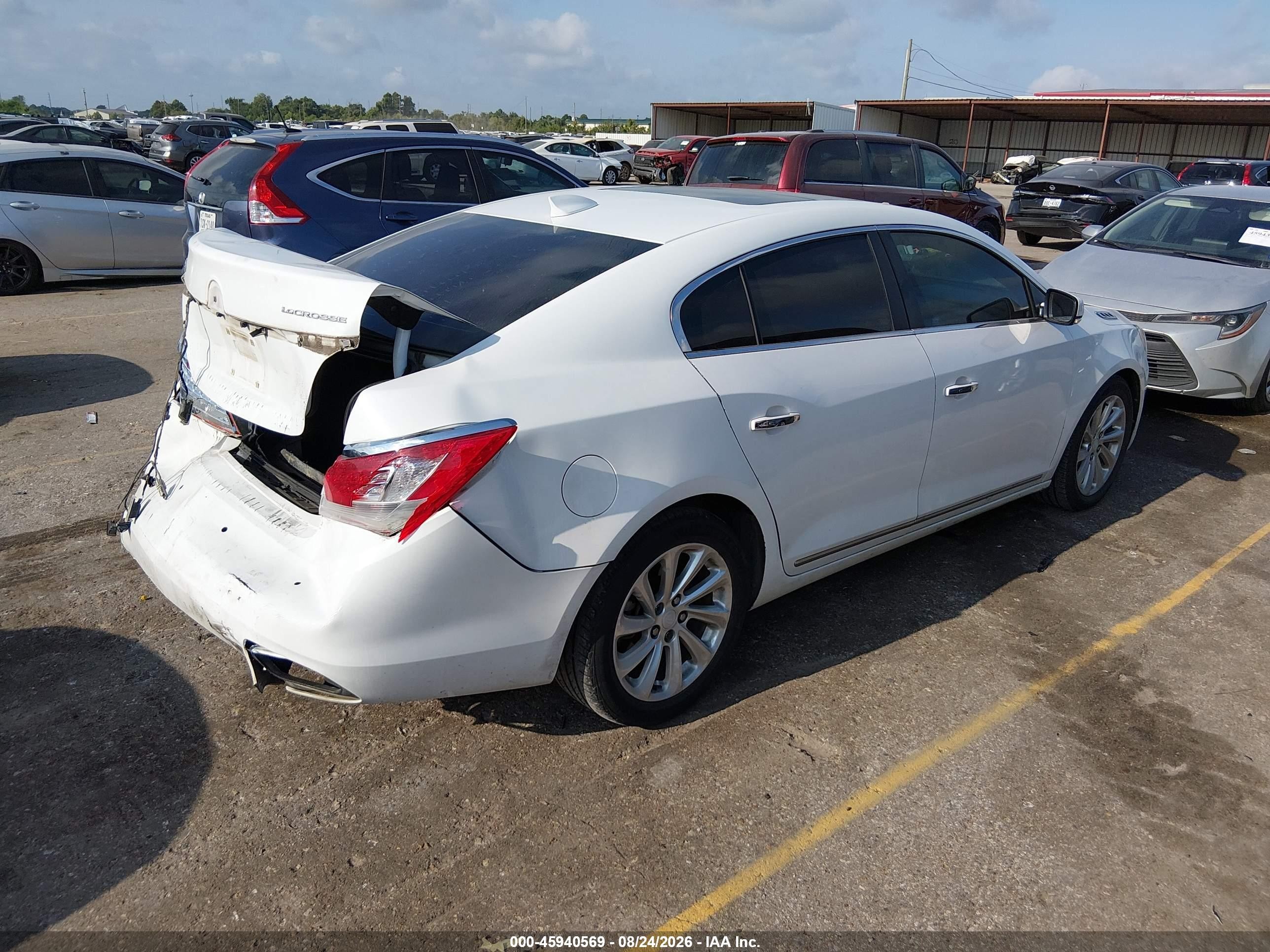2015 Buick Lacrosse Leather Белый vin: 1G4GB5G33FF306181