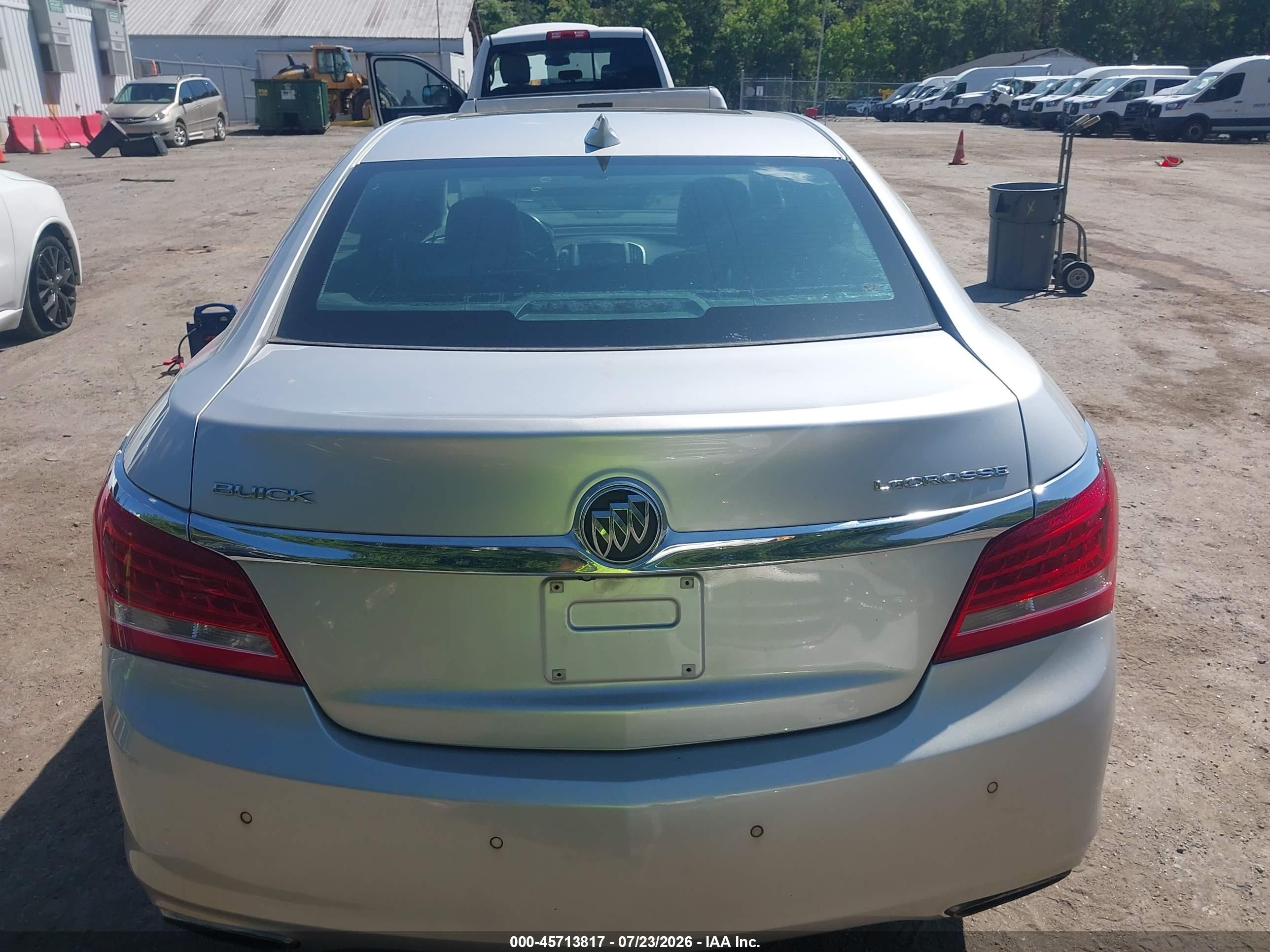 2015 Buick Lacrosse Leather Silver vin: 1G4GB5G33FF306469