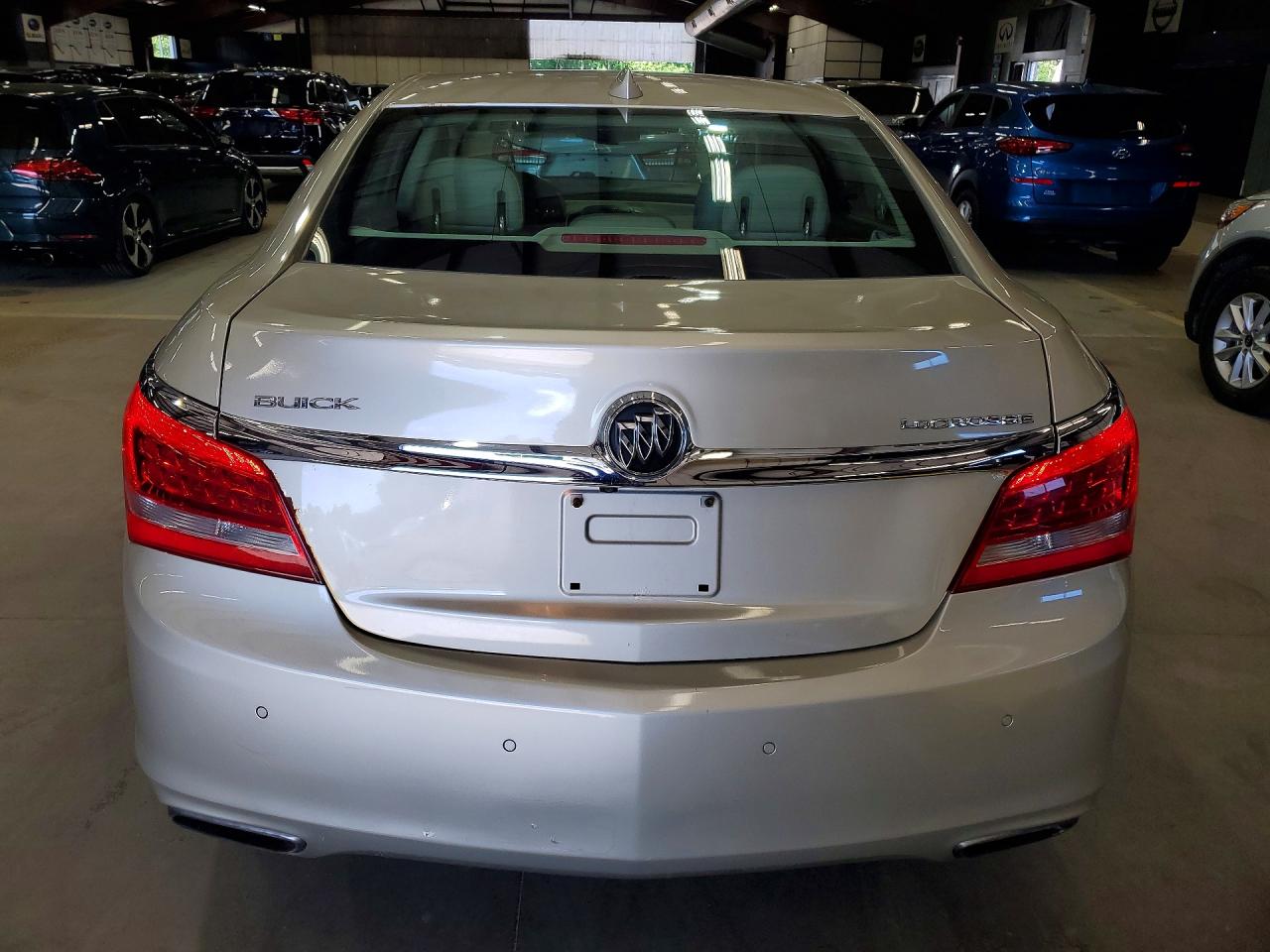 2015 Buick Lacrosse Gold vin: 1G4GB5G33FF316189