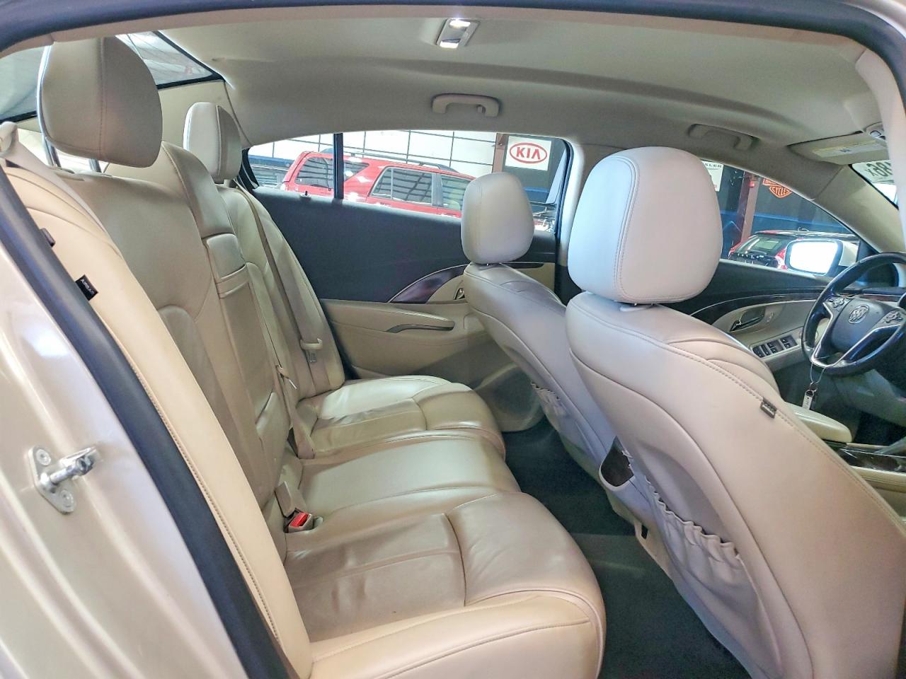 2015 Buick Lacrosse Gold vin: 1G4GB5G33FF316189