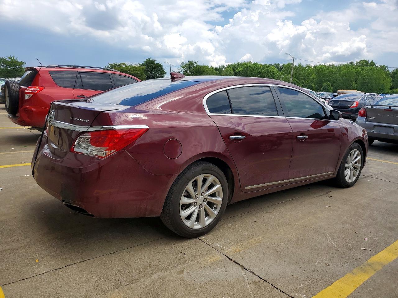 2015 Buick Lacrosse Maroon vin: 1G4GB5G34FF133299