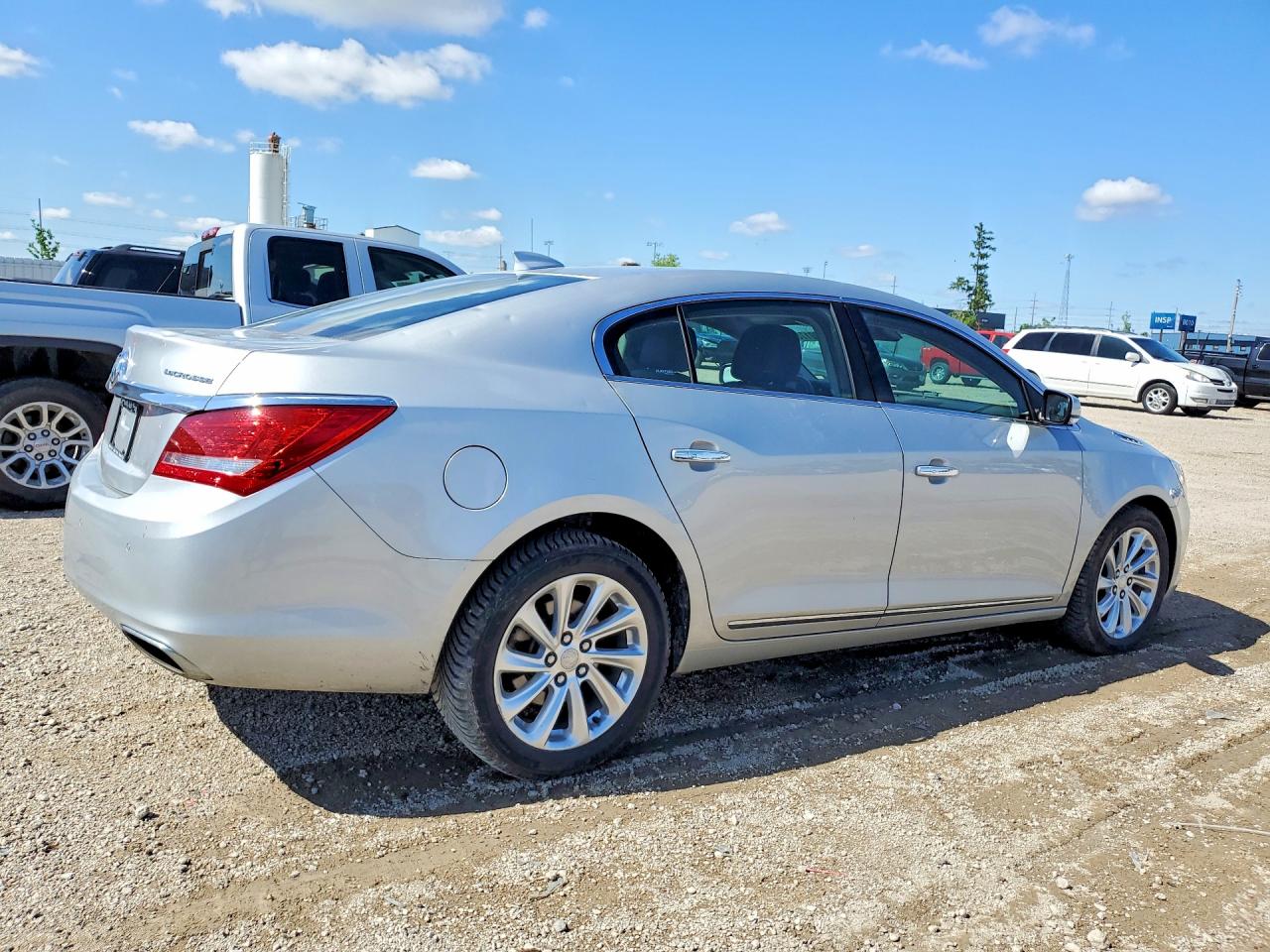 2015 Buick Lacrosse Silver vin: 1G4GB5G34FF206980