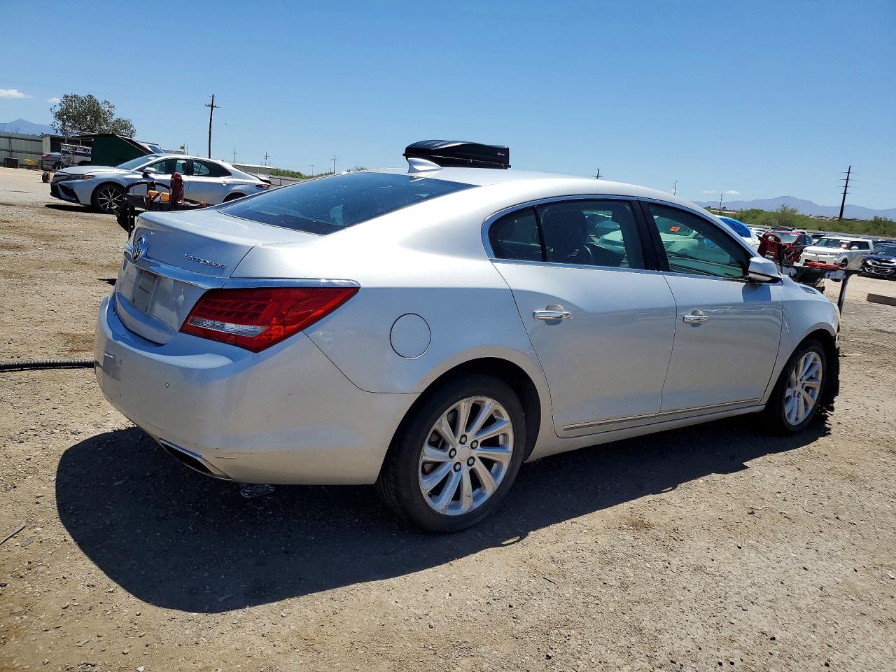 2015 Buick Lacrosse Silver vin: 1G4GB5G34FF238439