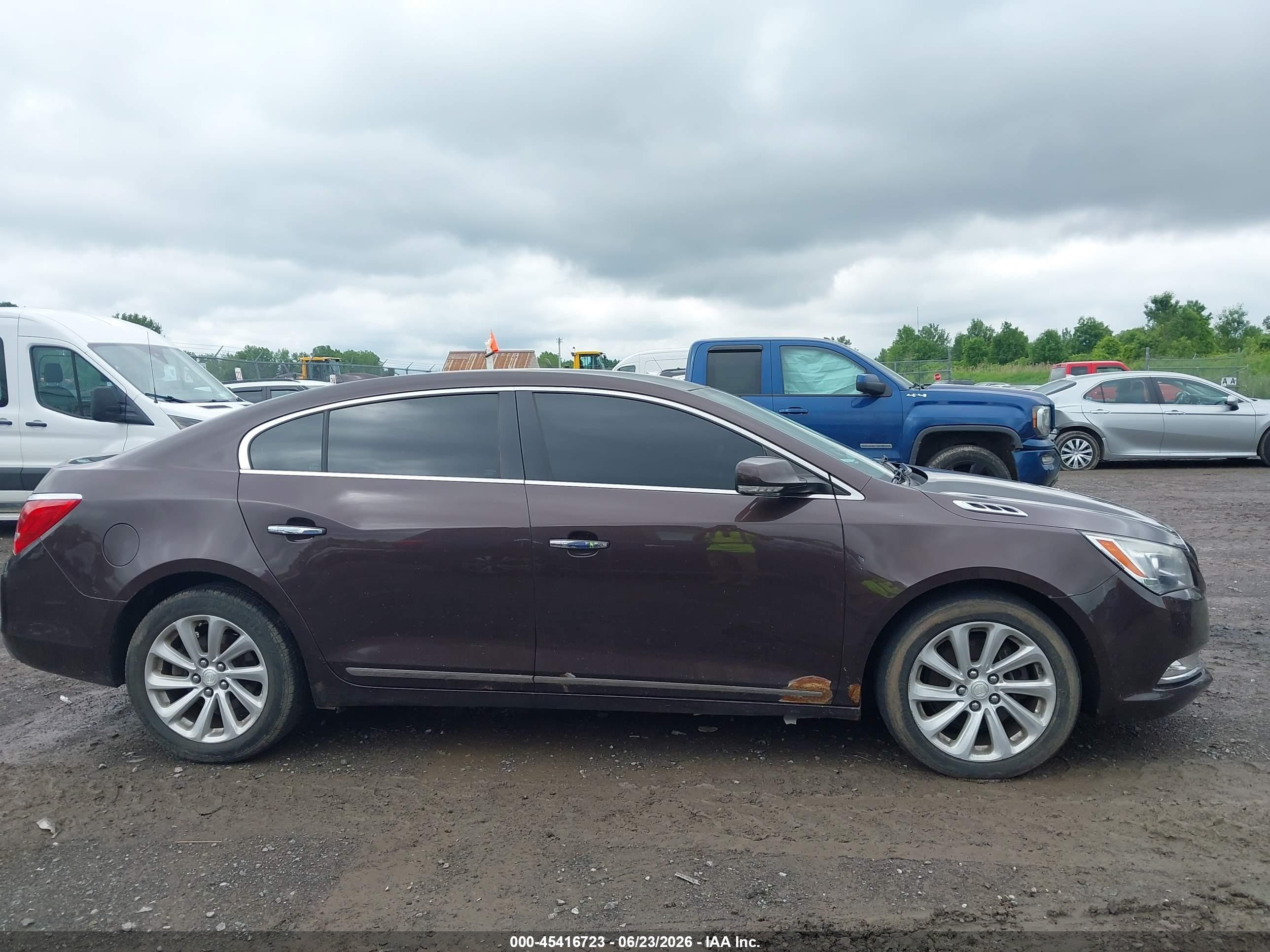 2015 Buick Lacrosse Leather Brown vin: 1G4GB5G34FF282456