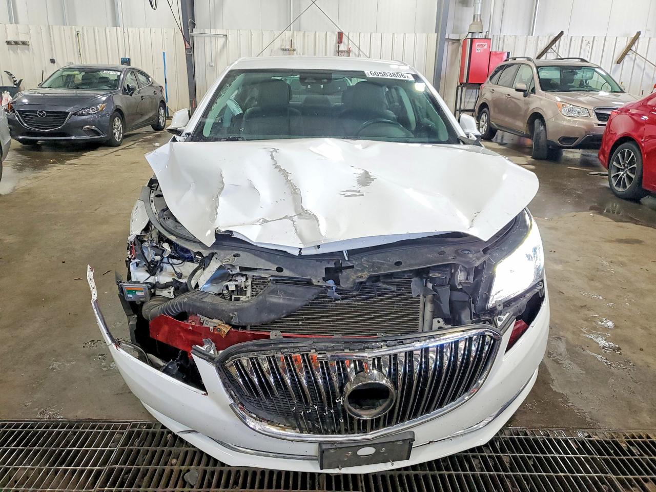 2015 Buick Lacrosse White vin: 1G4GB5G34FF326326