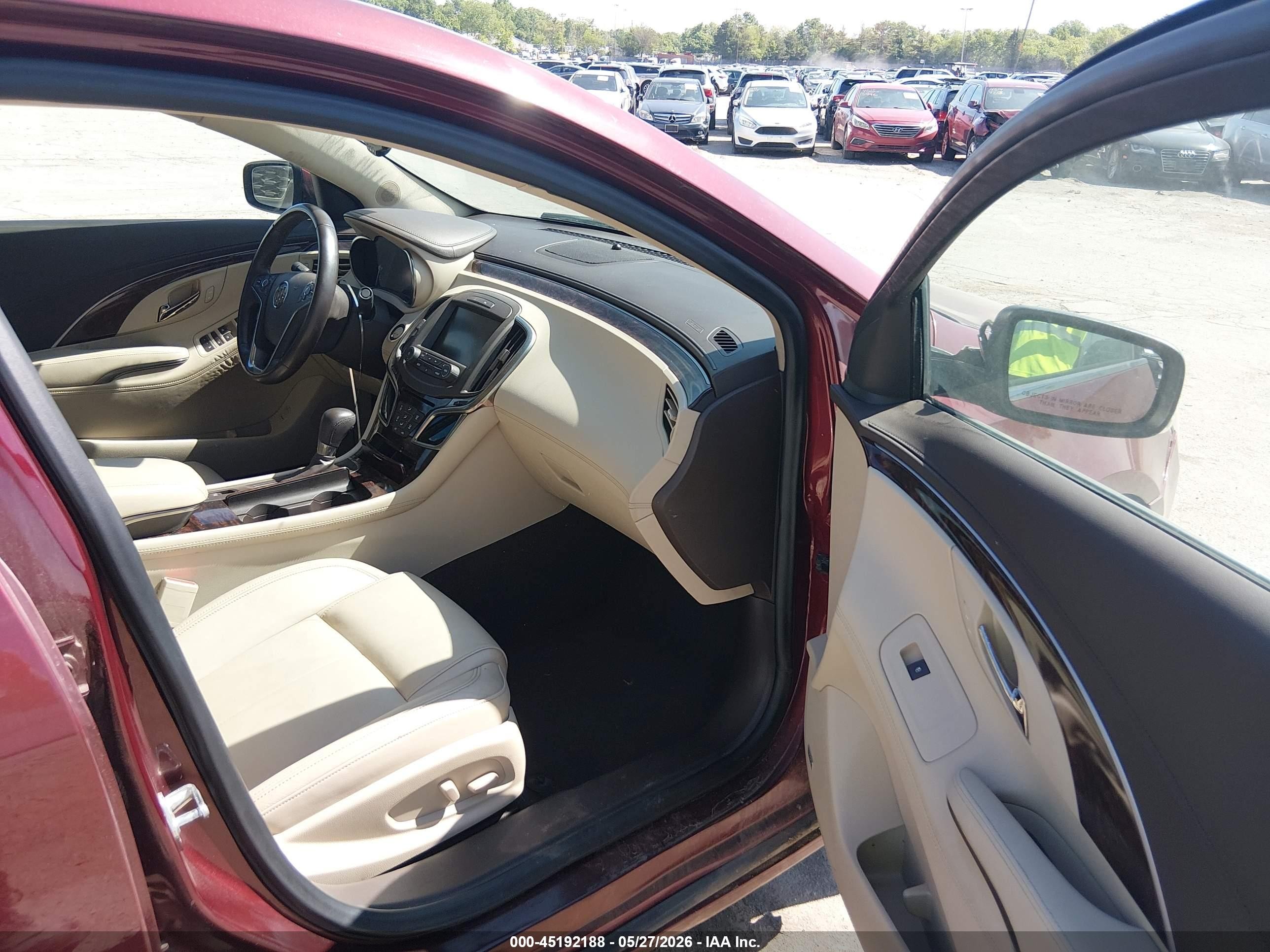 2015 Buick Lacrosse Leather Burgundy vin: 1G4GB5G34FF344826
