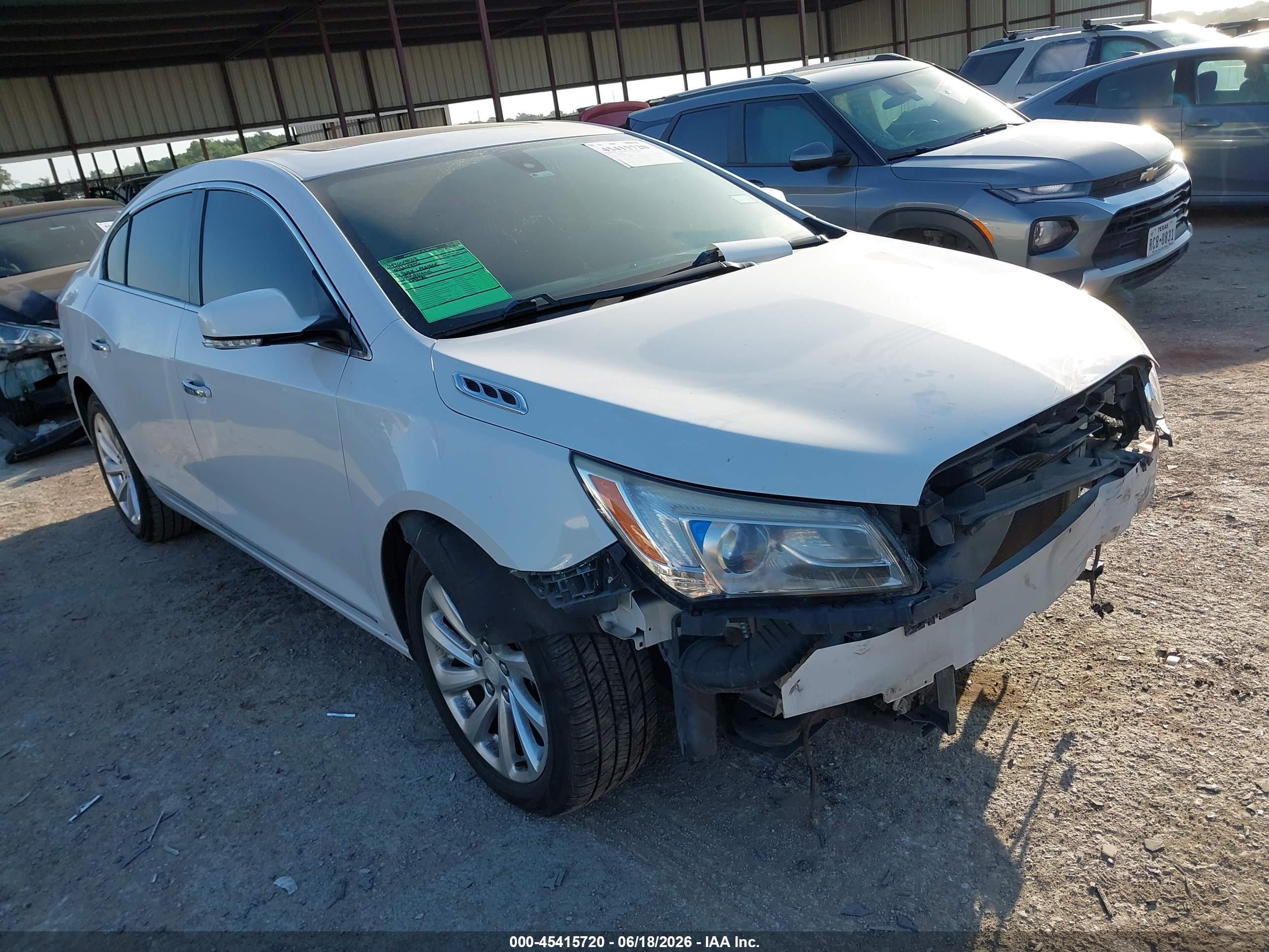 2015 Buick Lacrosse Leather White vin: 1G4GB5G36FF205426