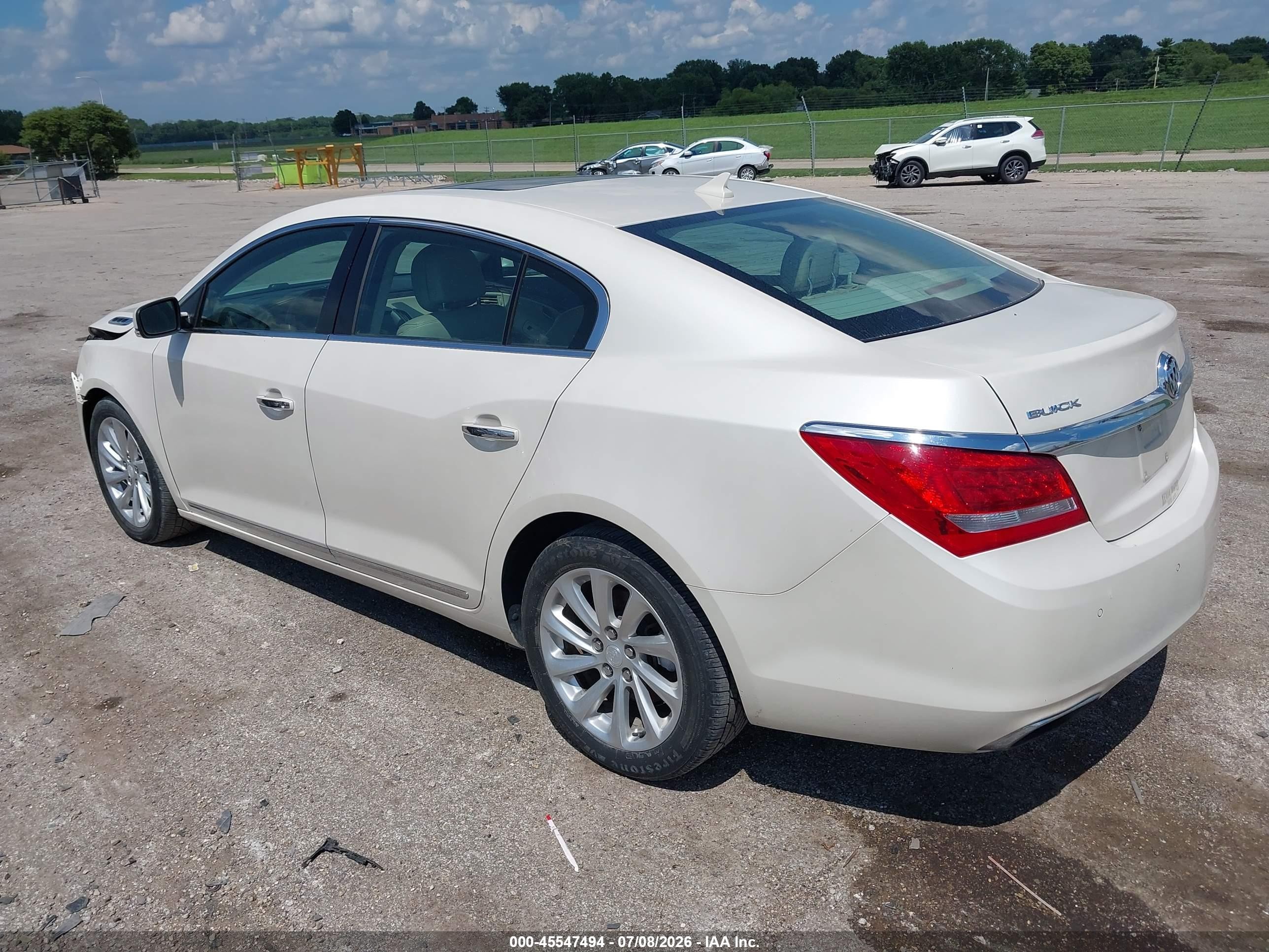 2014 Buick Lacrosse Leather Group Кремовый vin: 1G4GB5G37EF126488