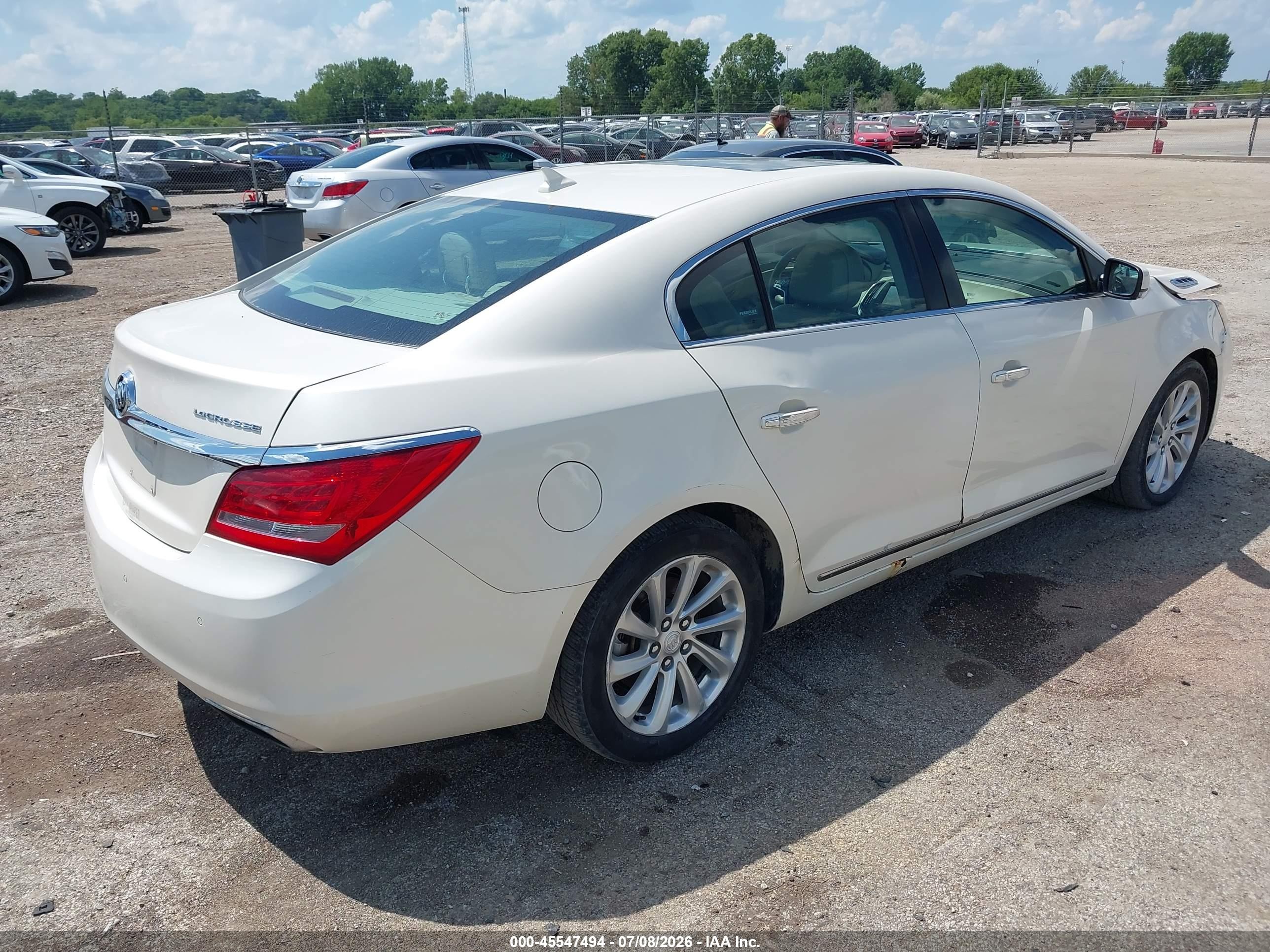 2014 Buick Lacrosse Leather Group Кремовый vin: 1G4GB5G37EF126488