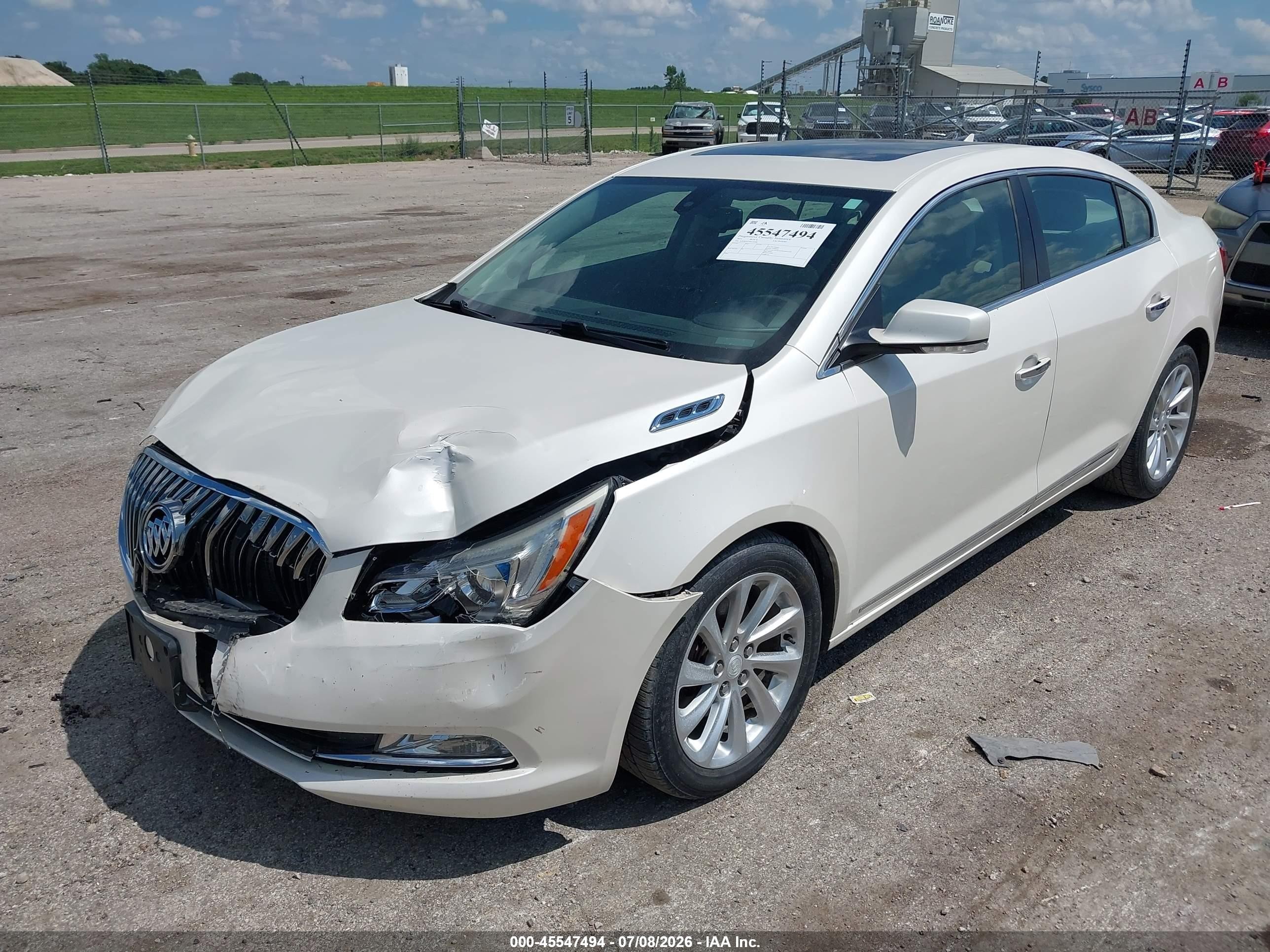 2014 Buick Lacrosse Leather Group Кремовый vin: 1G4GB5G37EF126488